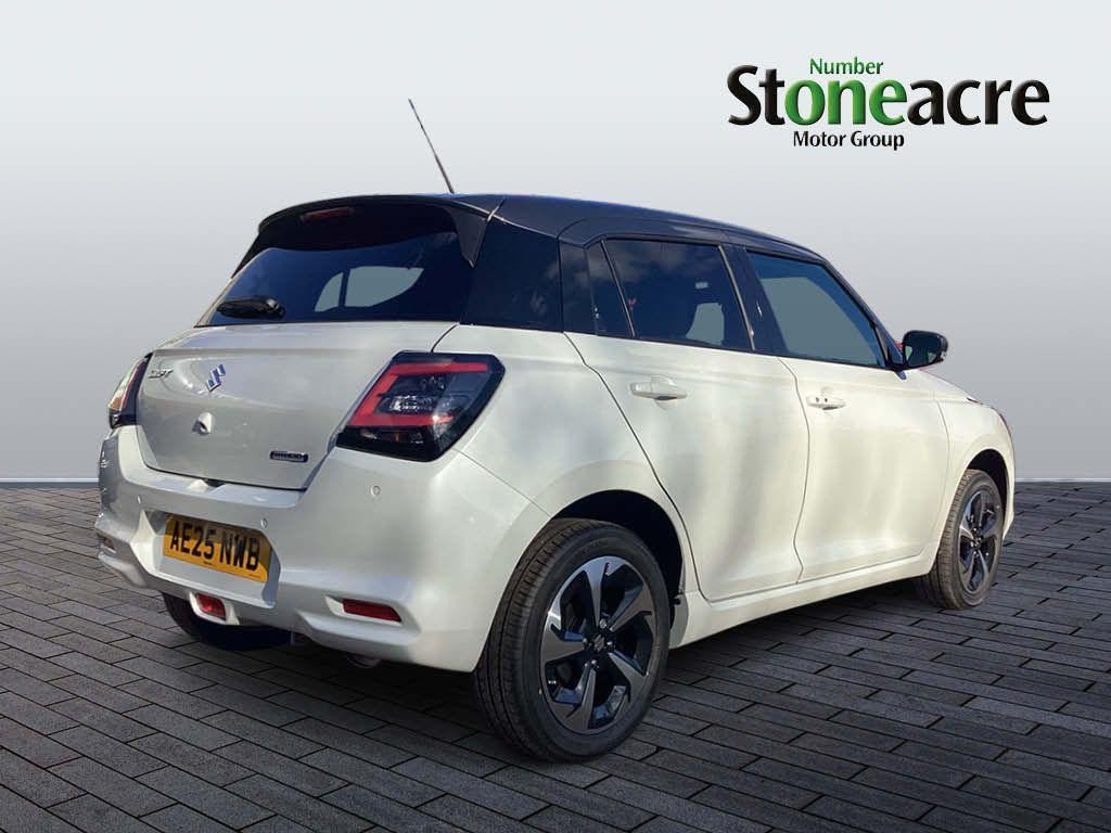 Suzuki Swift Image 5