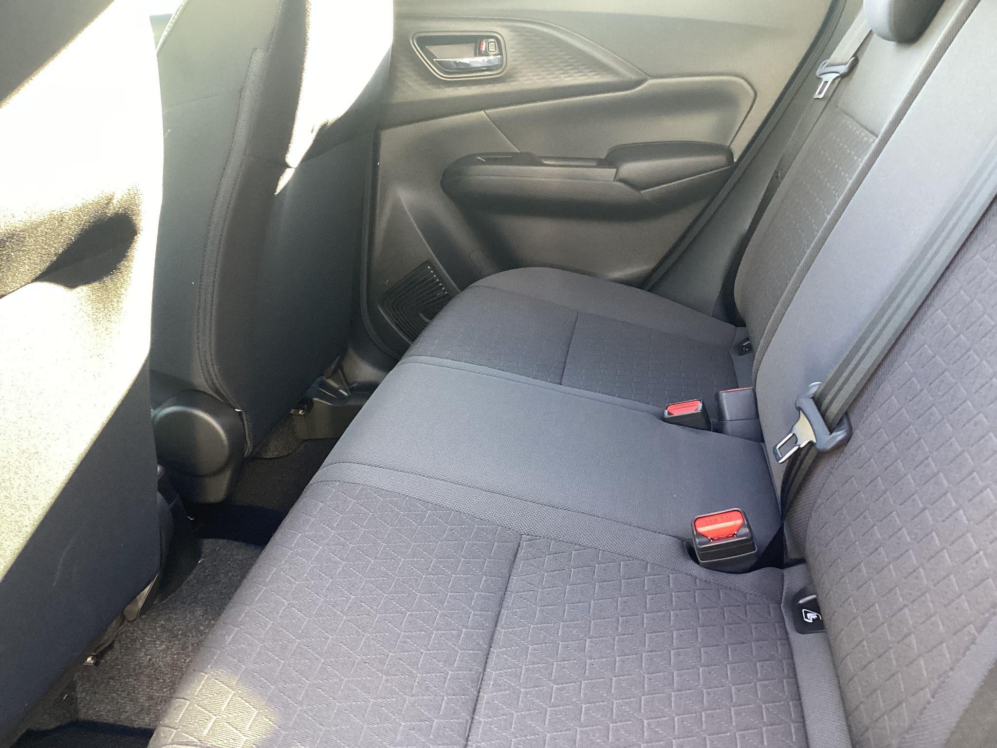 Suzuki Swift Image 17
