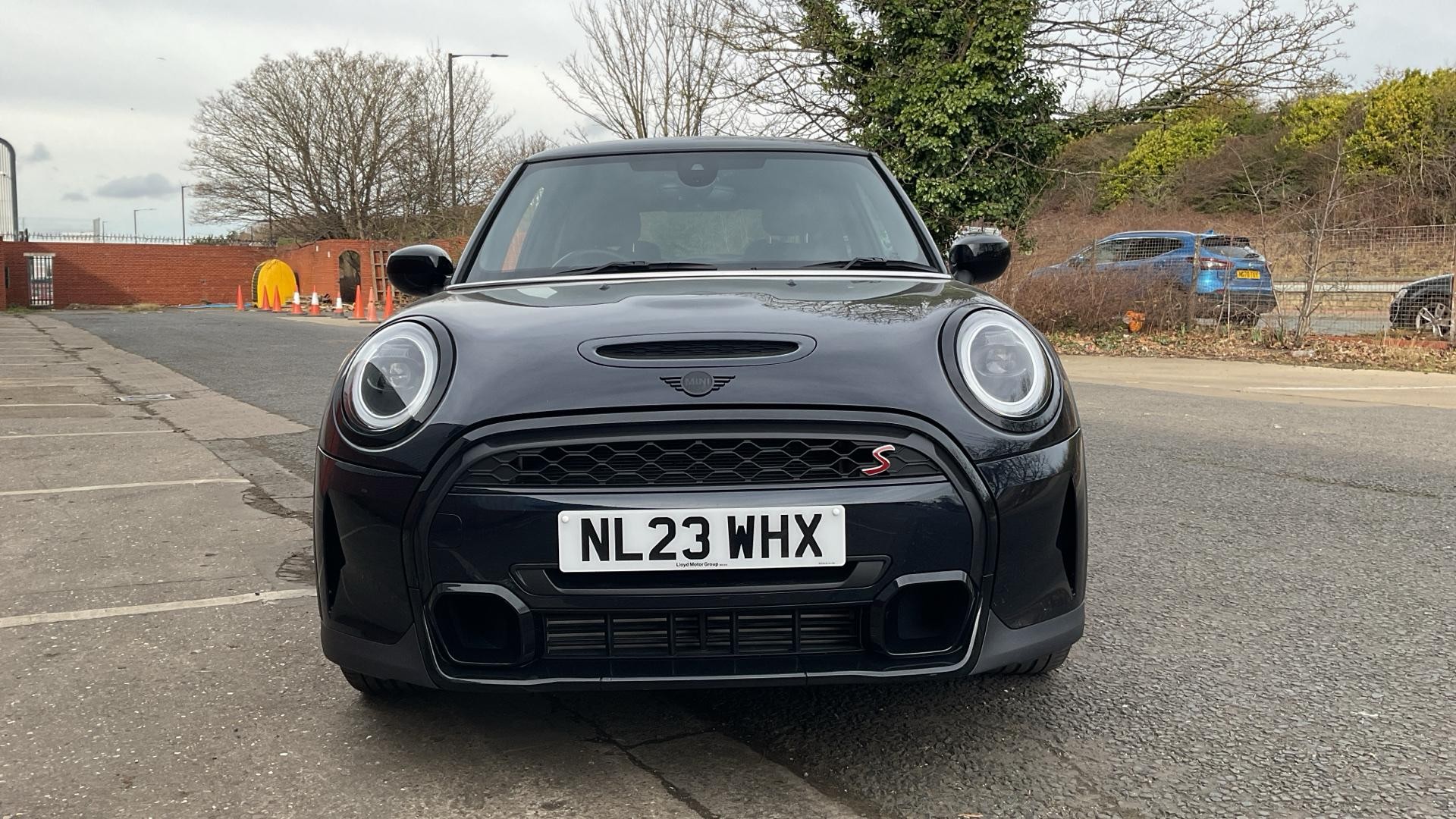 MINI Hatch Image 12