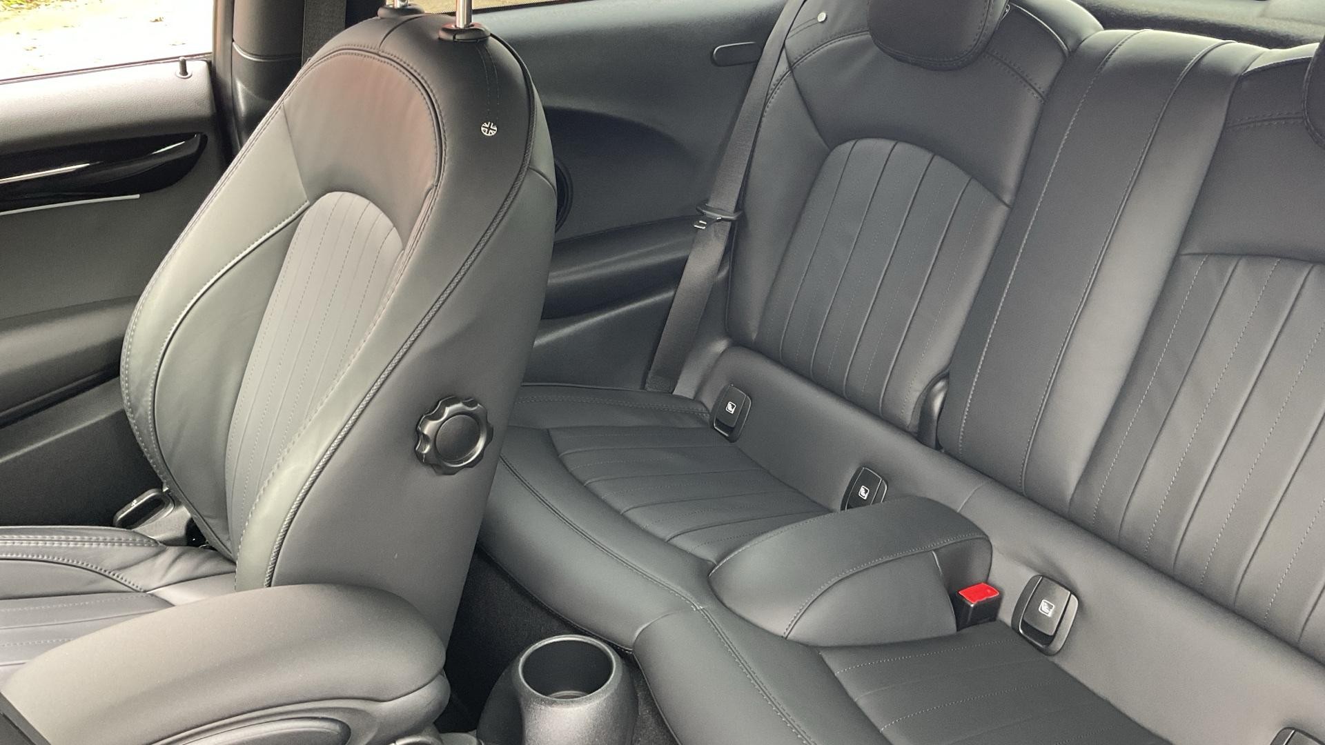 MINI Hatch Image 33