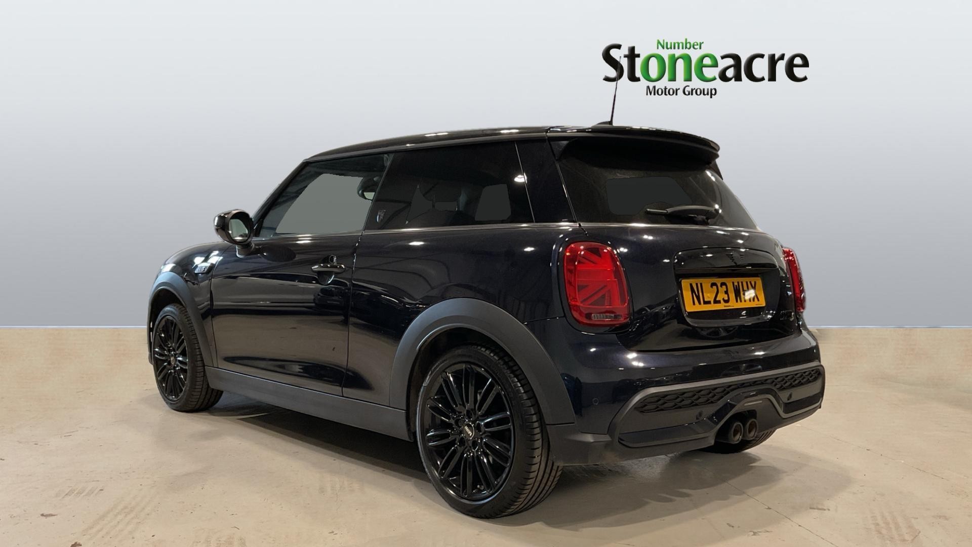 MINI Hatch Image 2