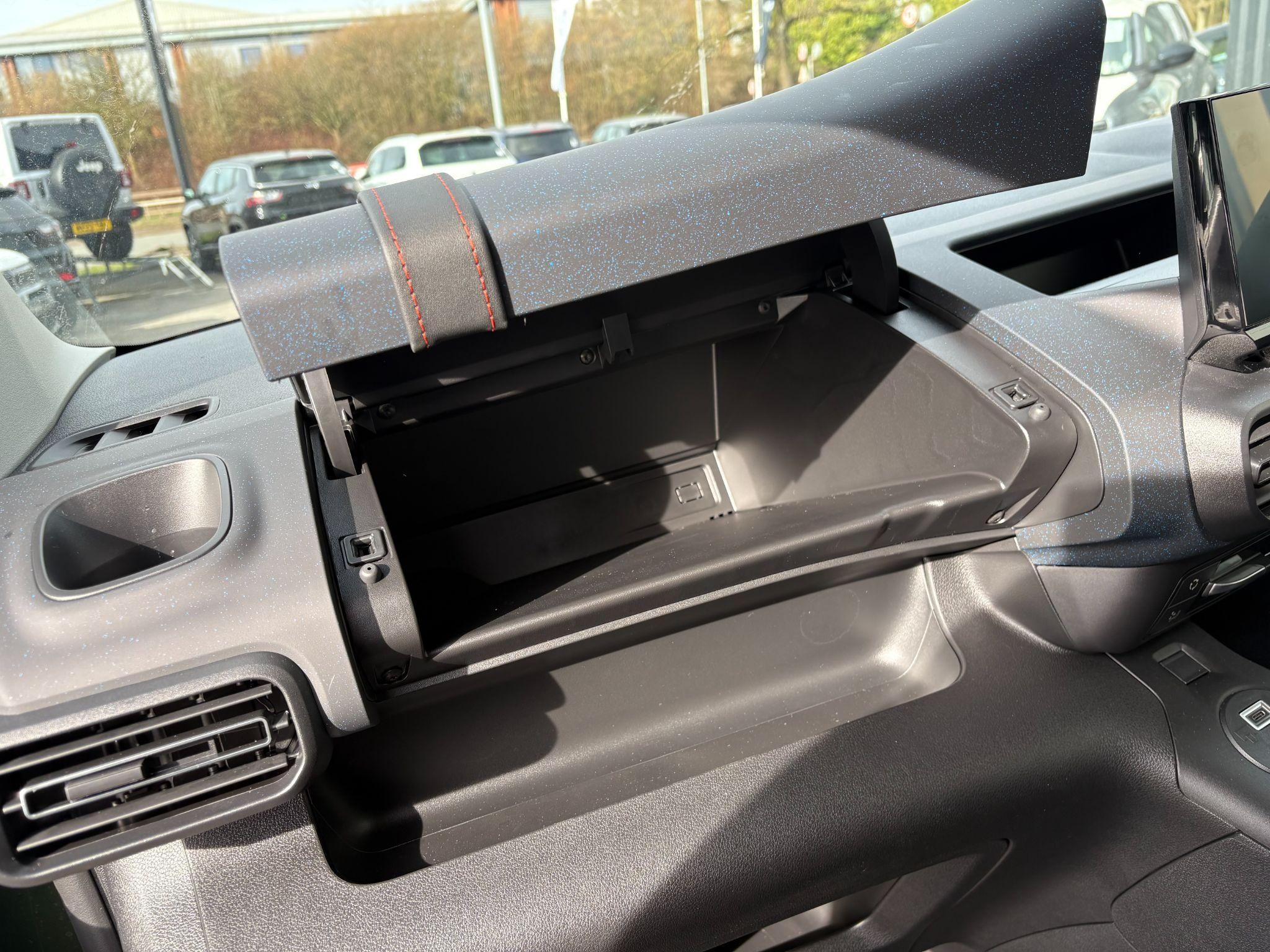 Citroen e-Berlingo Image 18