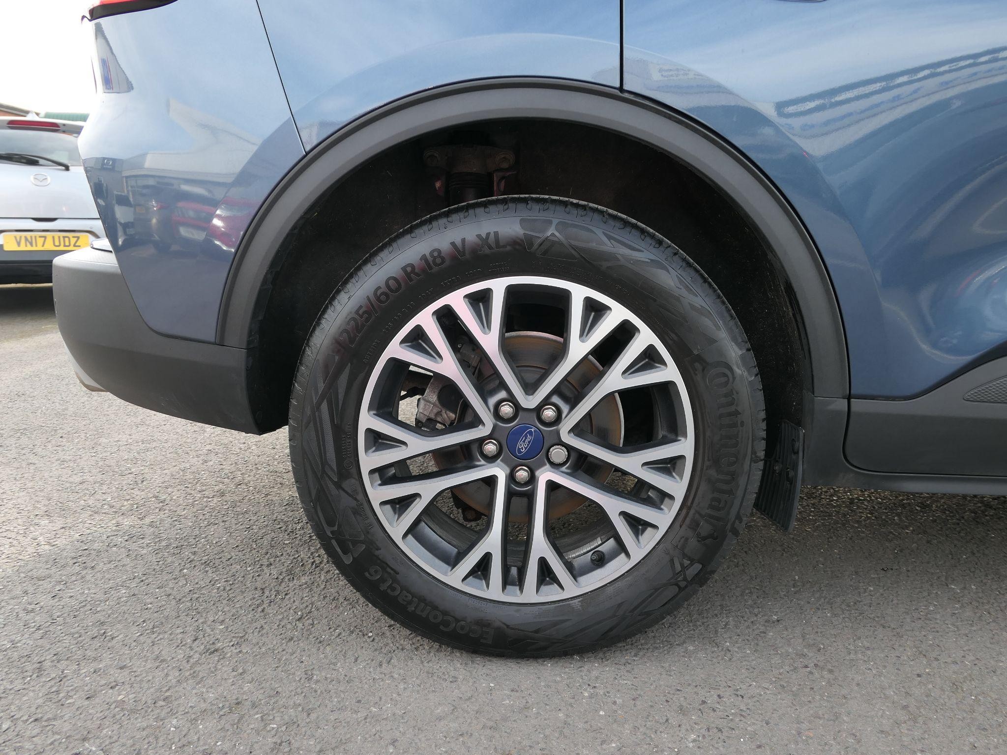 Ford Kuga Image 22