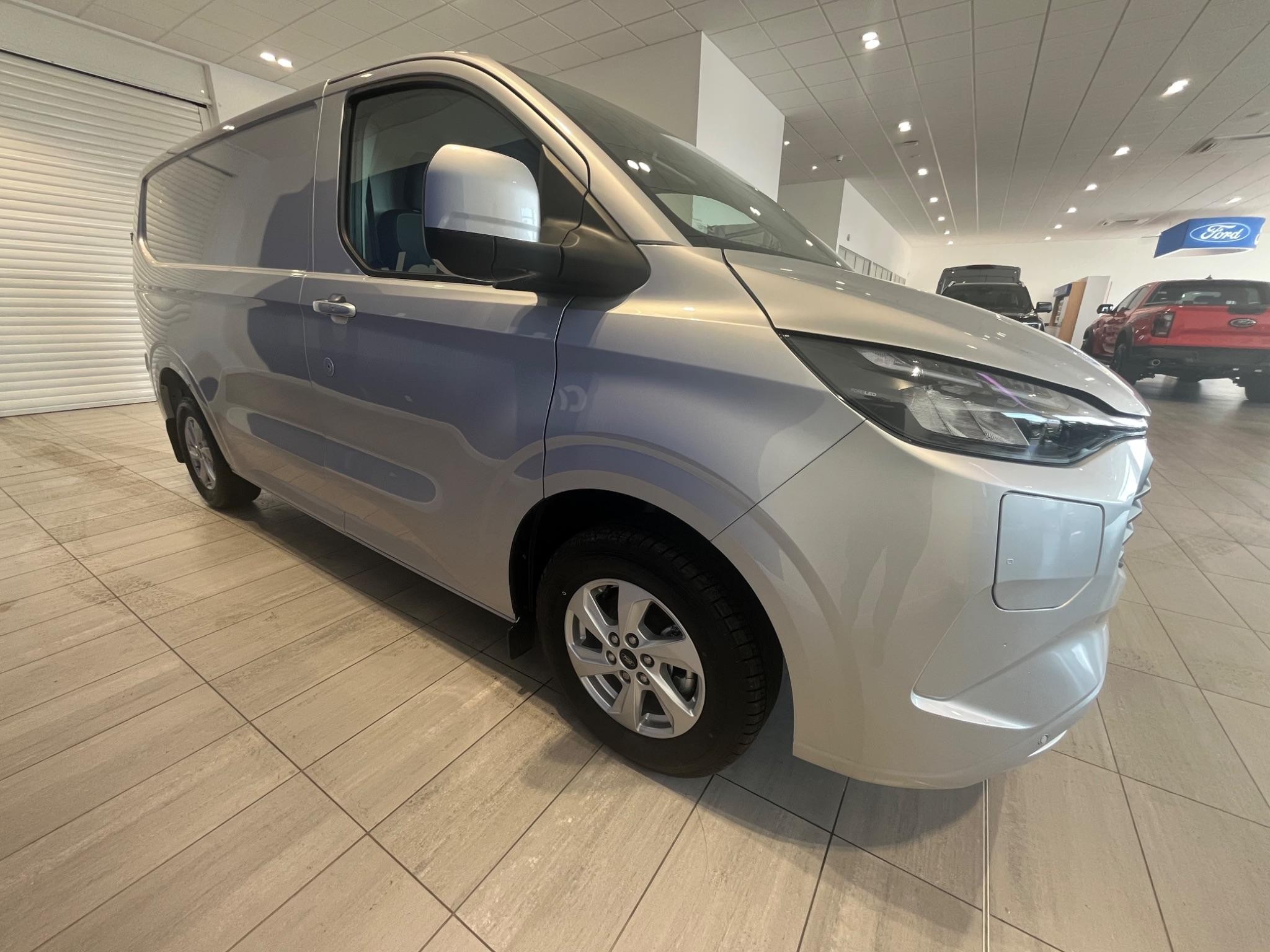 Ford Transit Custom Image 7