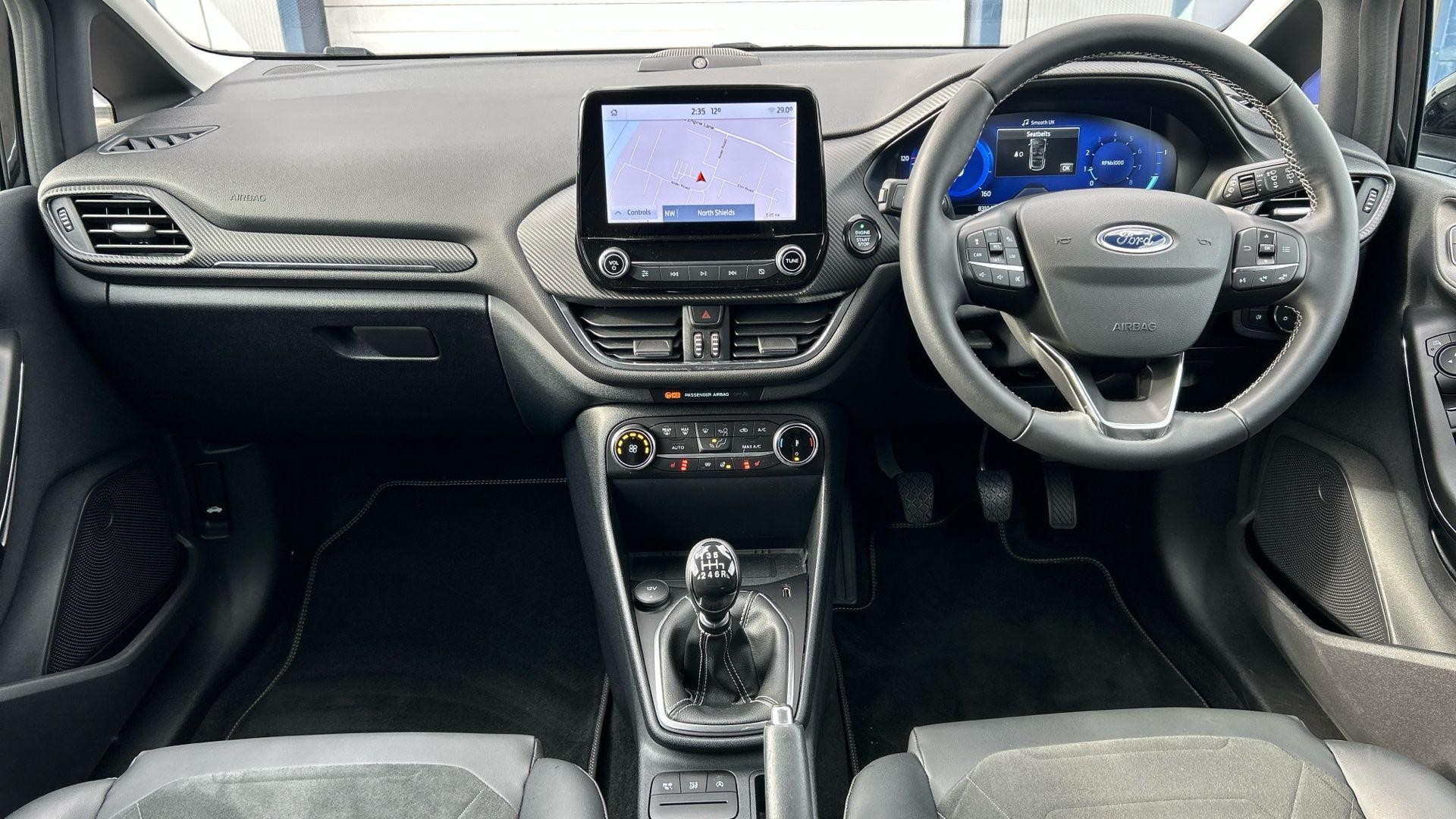 Ford Fiesta Image 9