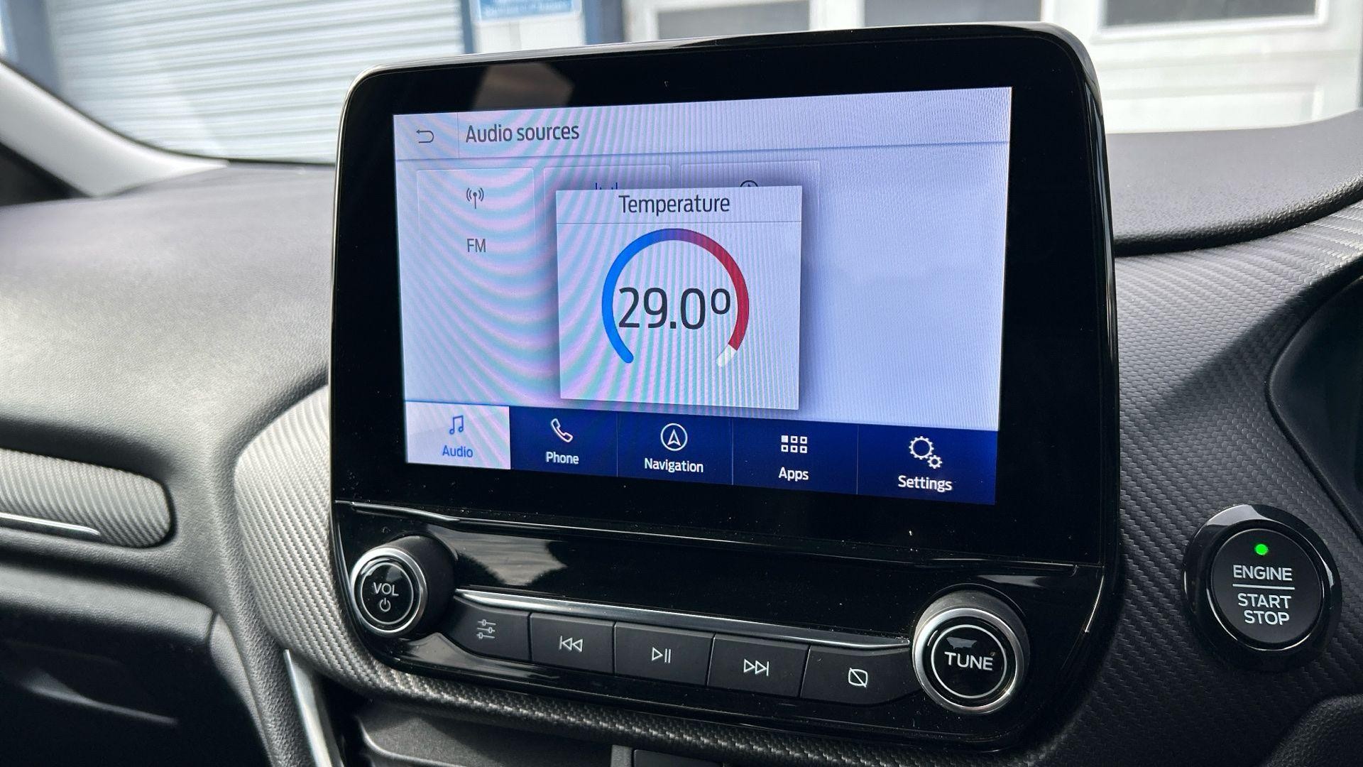 Ford Fiesta Image 28