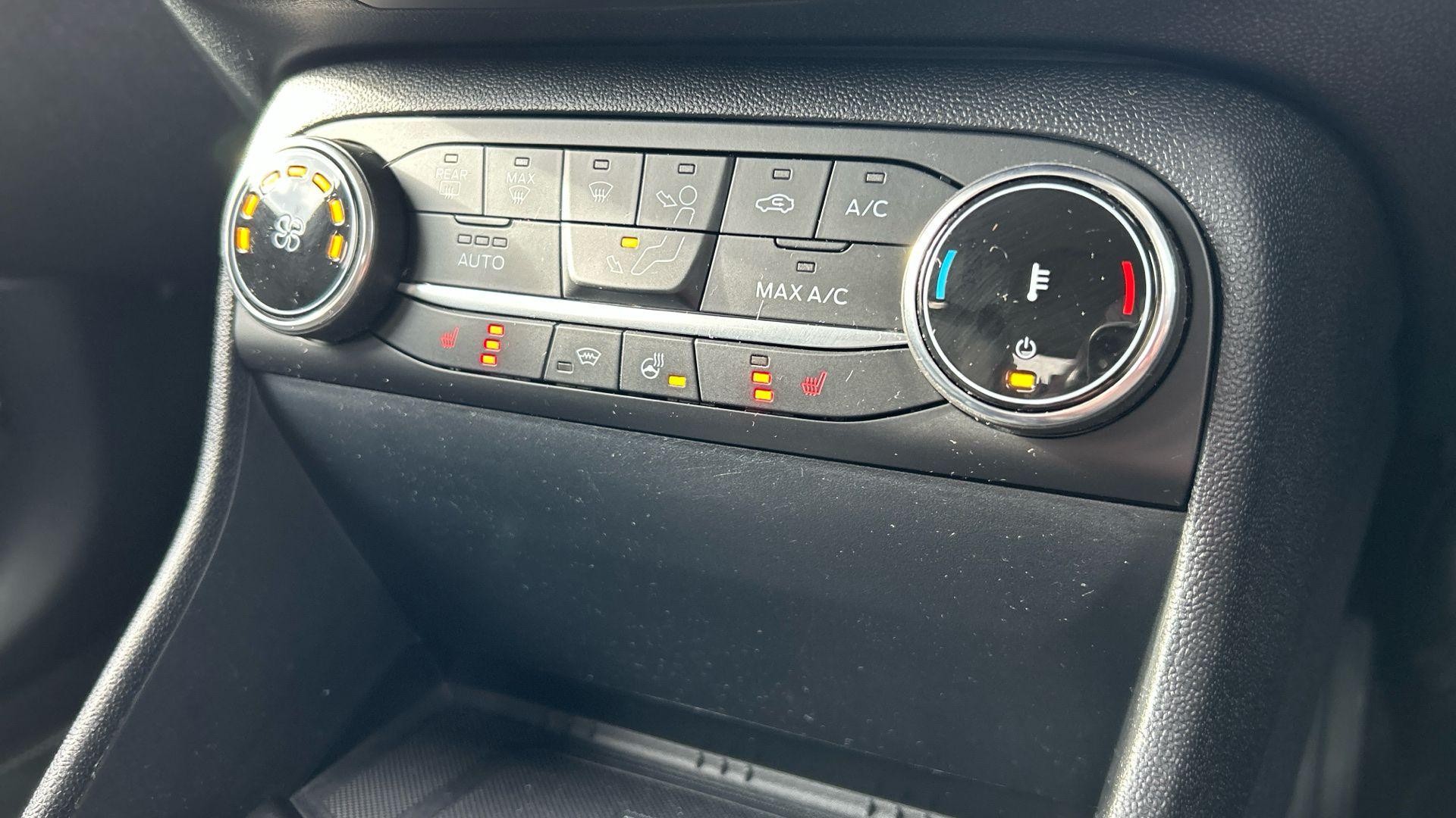 Ford Fiesta Image 29