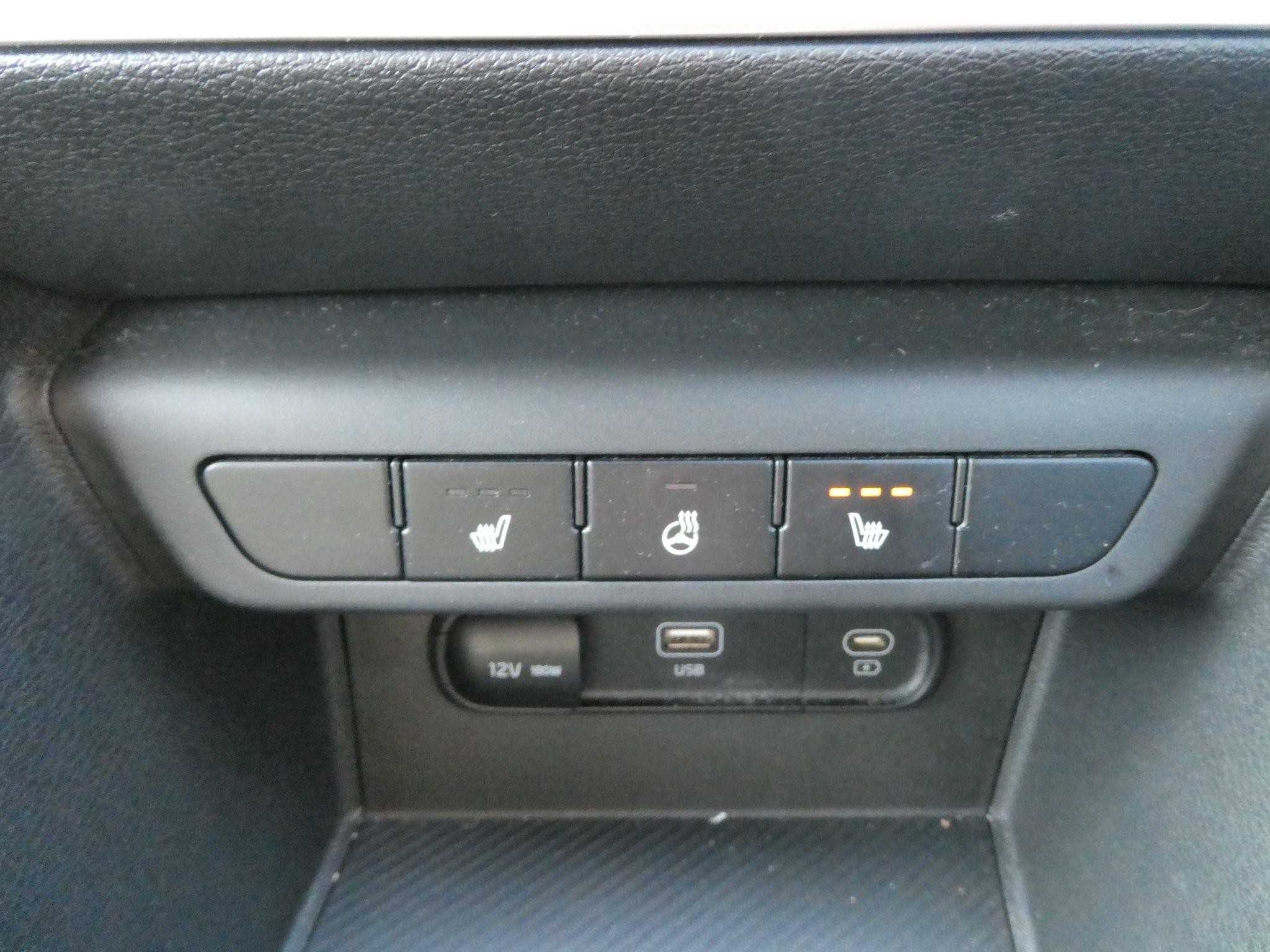 Kia Sportage Image 25