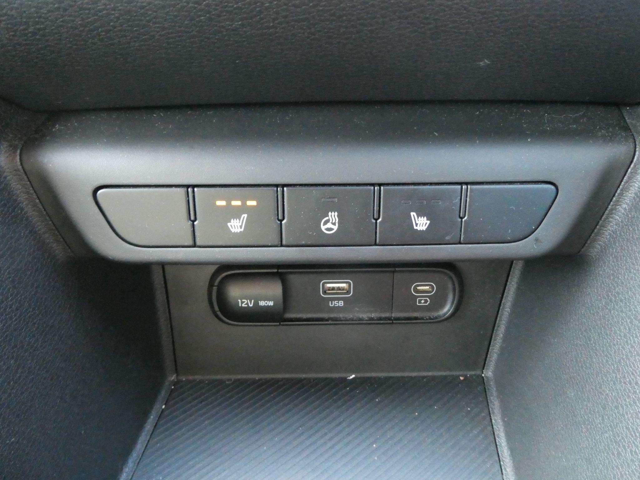 Kia Sportage Image 26