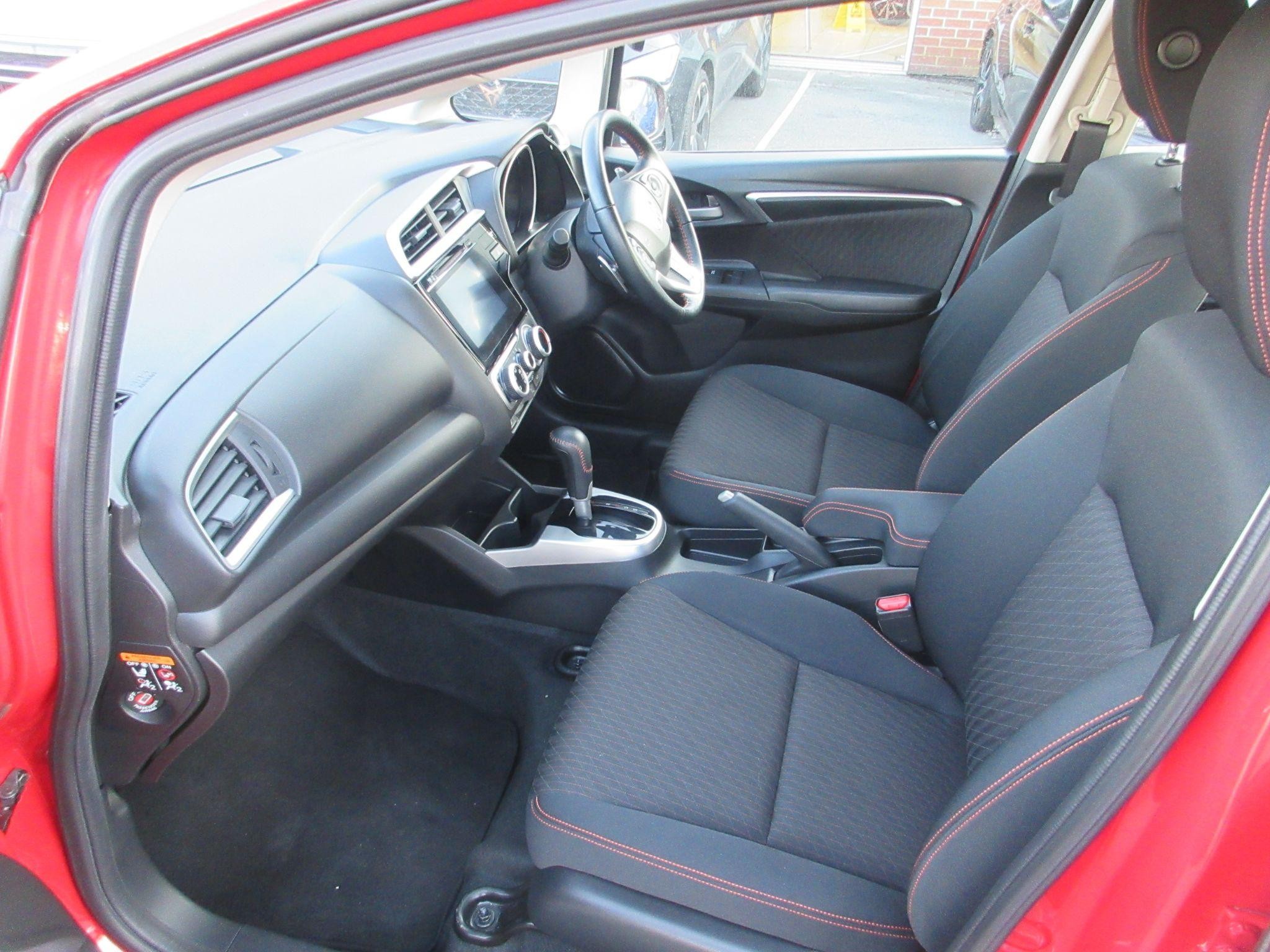 Honda Jazz Image 17