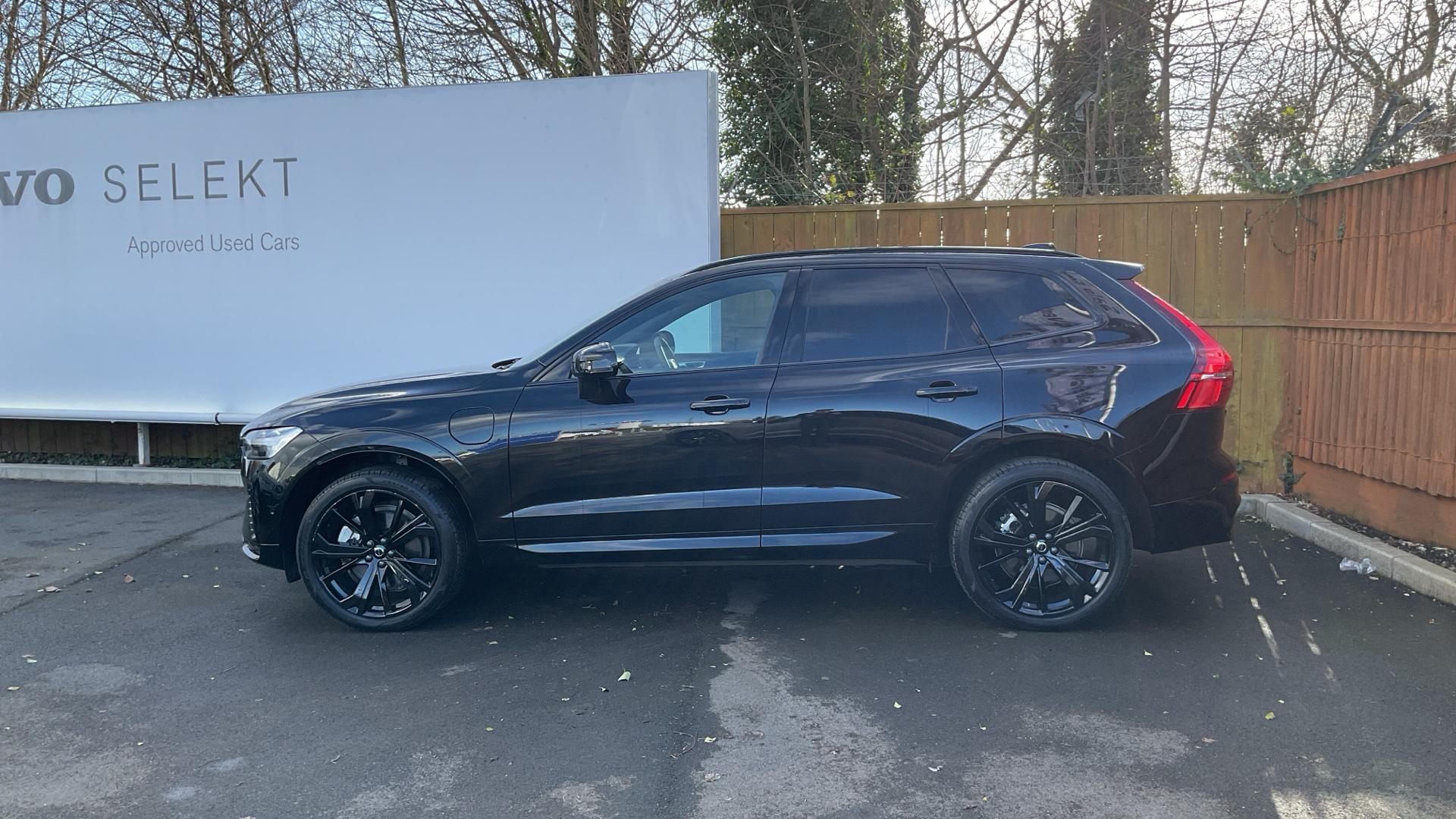 Volvo XC60 Image 8