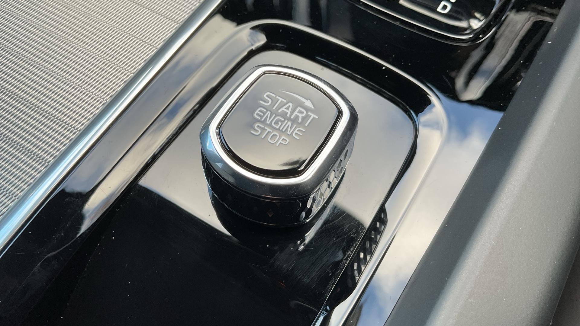 Volvo XC60 Image 23