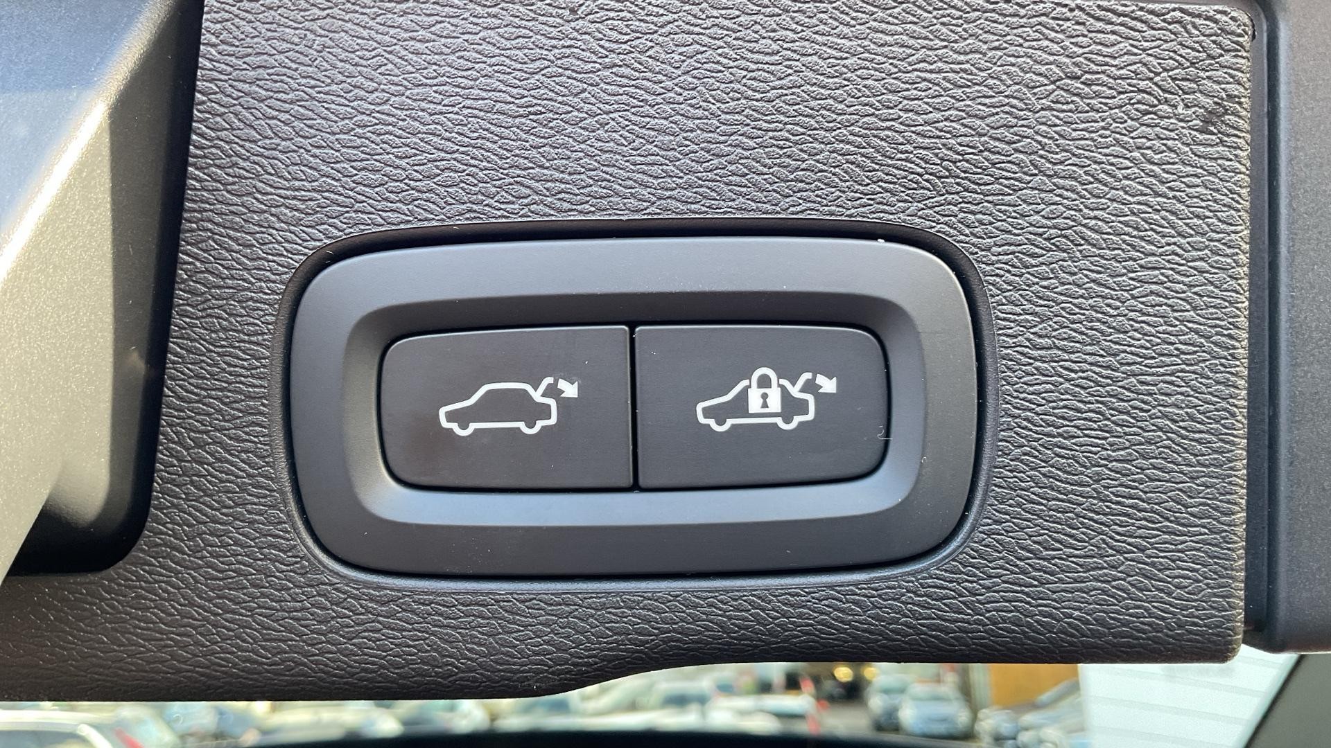 Volvo XC60 Image 37
