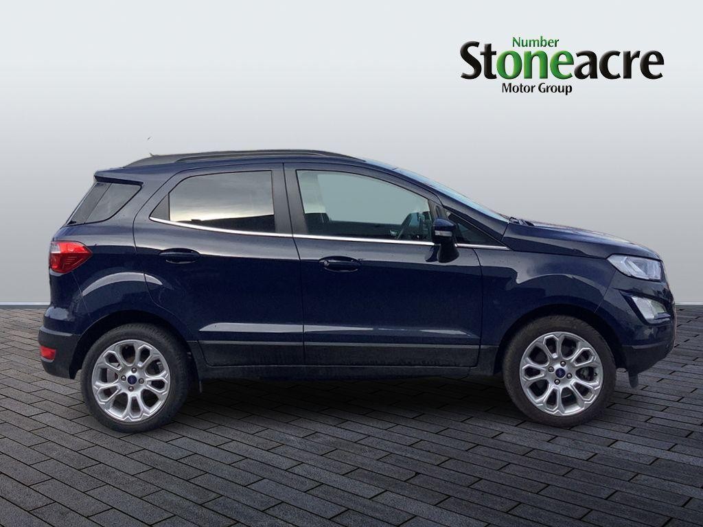 Ford EcoSport Image 2