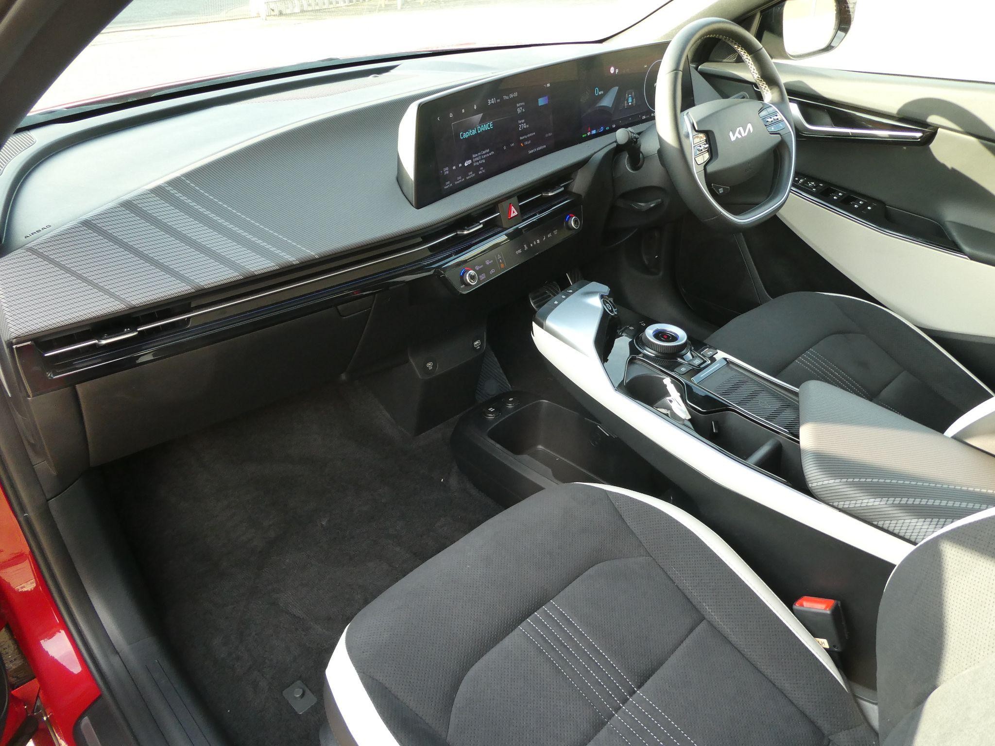 Kia EV6 Image 13