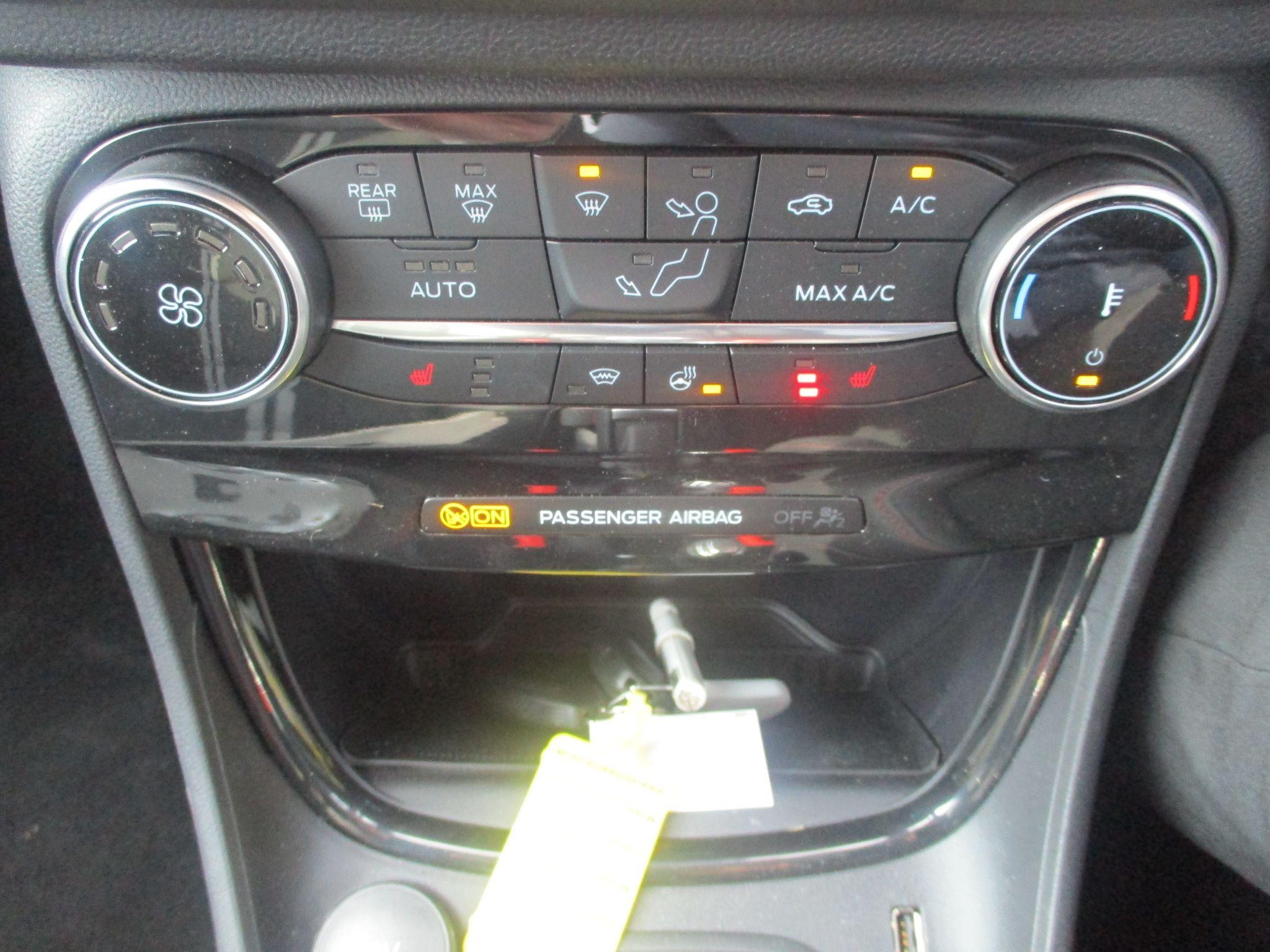 Ford Puma Image 19