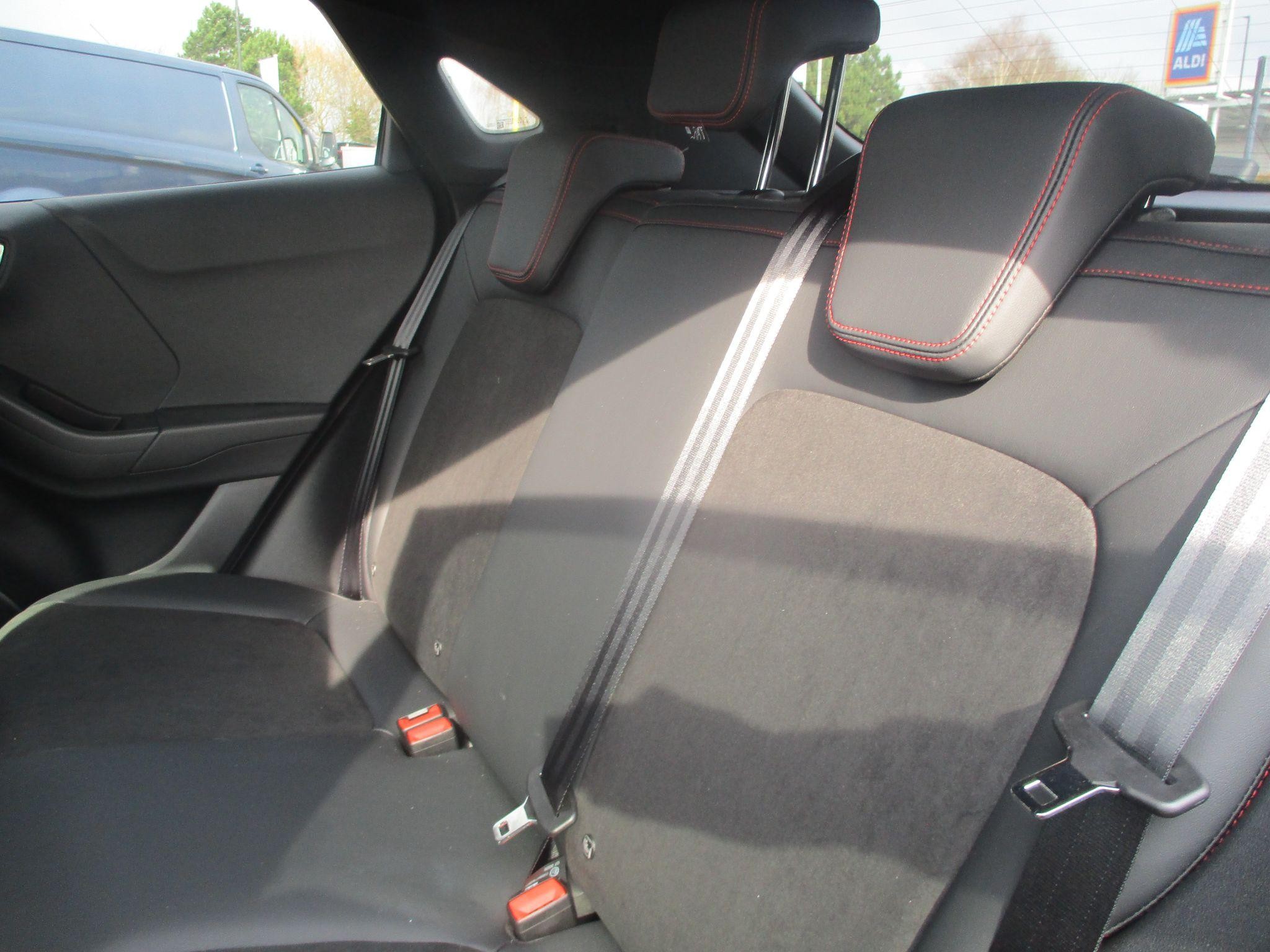 Ford Puma Image 25