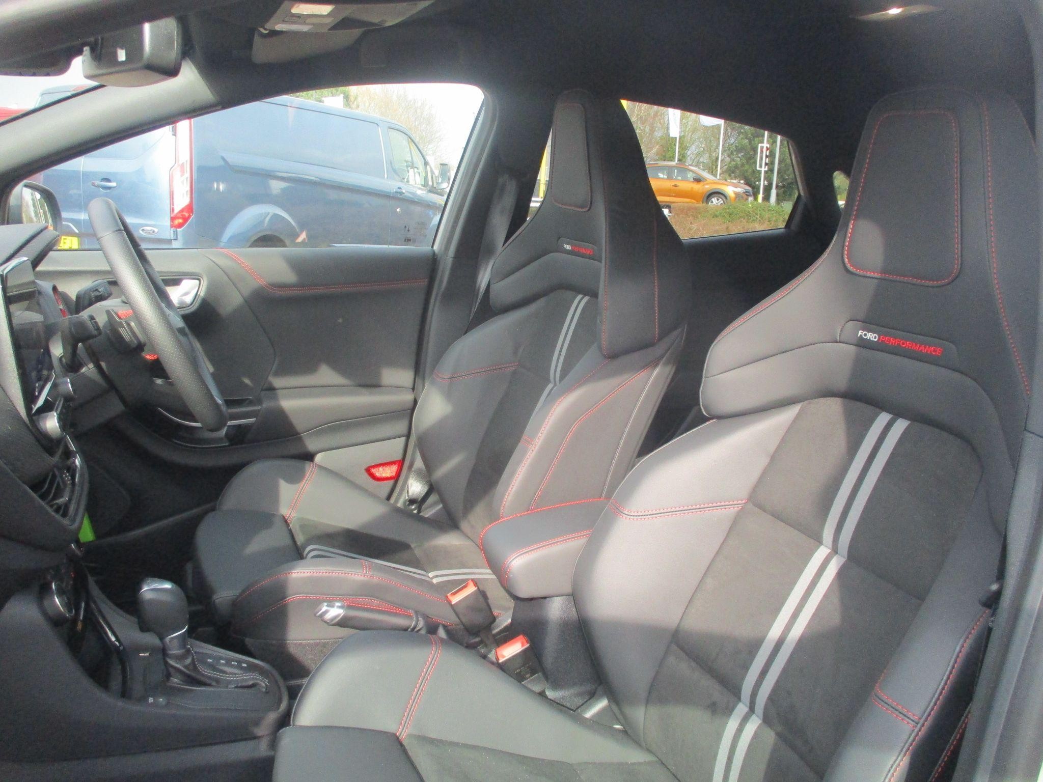 Ford Puma Image 26