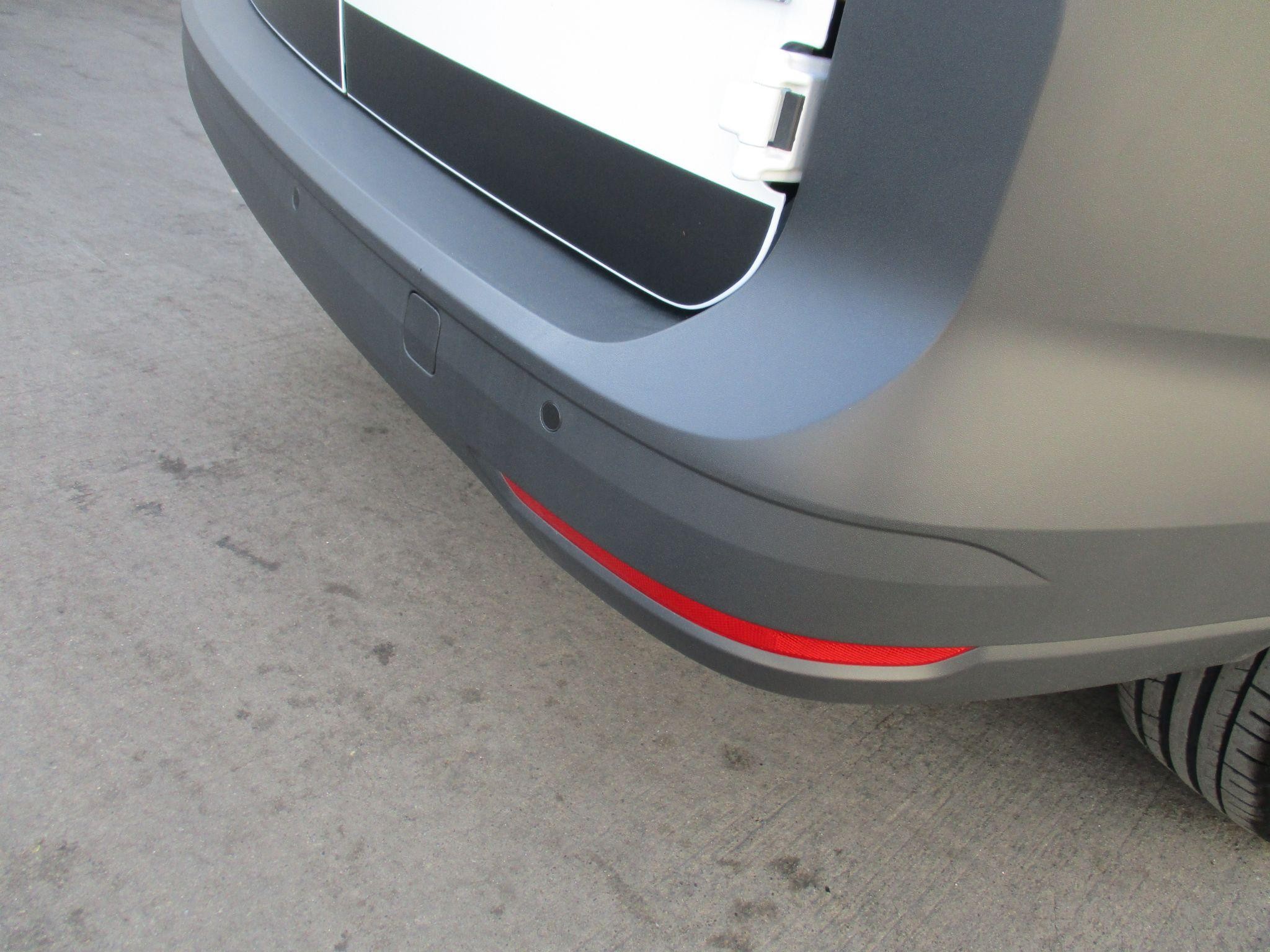 Ford Transit Connect Image 11