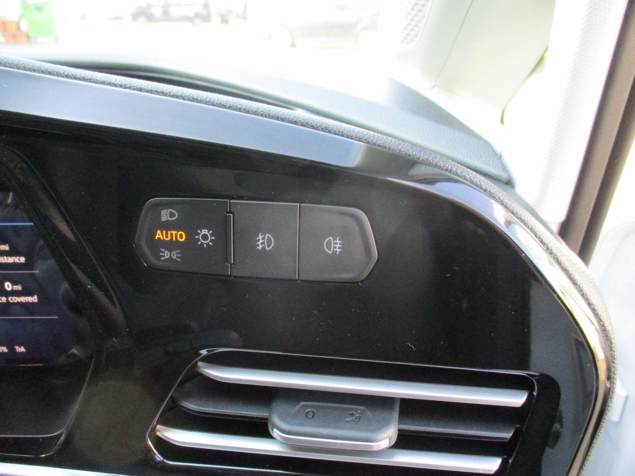 Ford Transit Connect Image 19