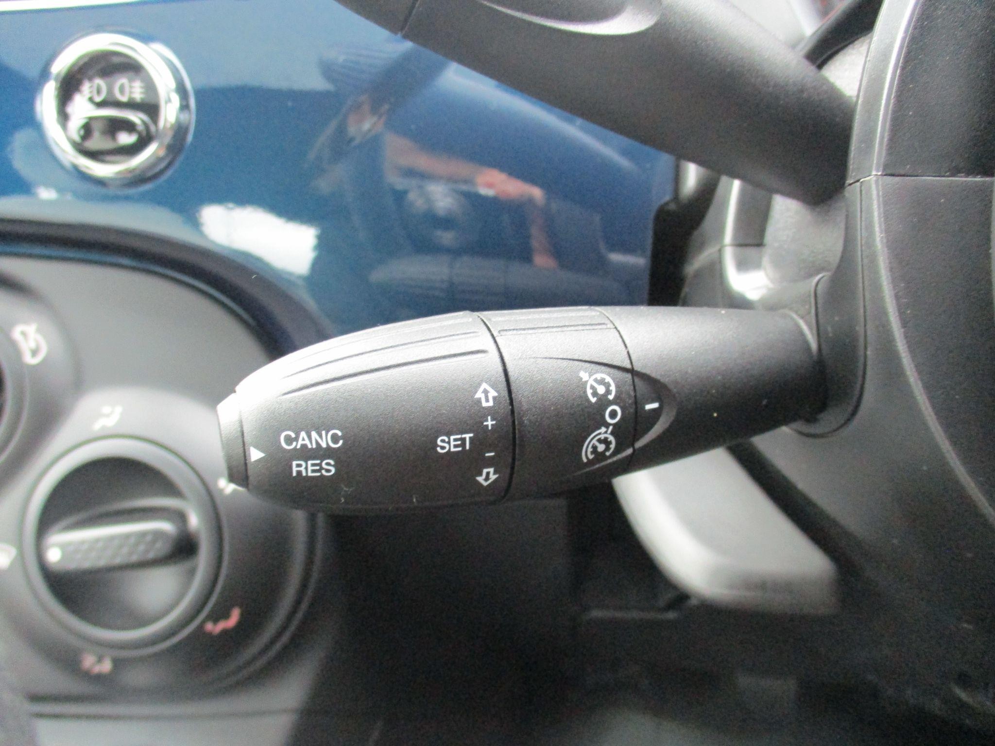 Fiat 500 Hybrid Image 16