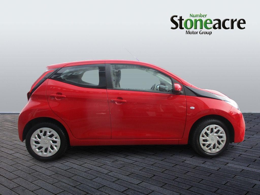 Toyota Aygo Image 2