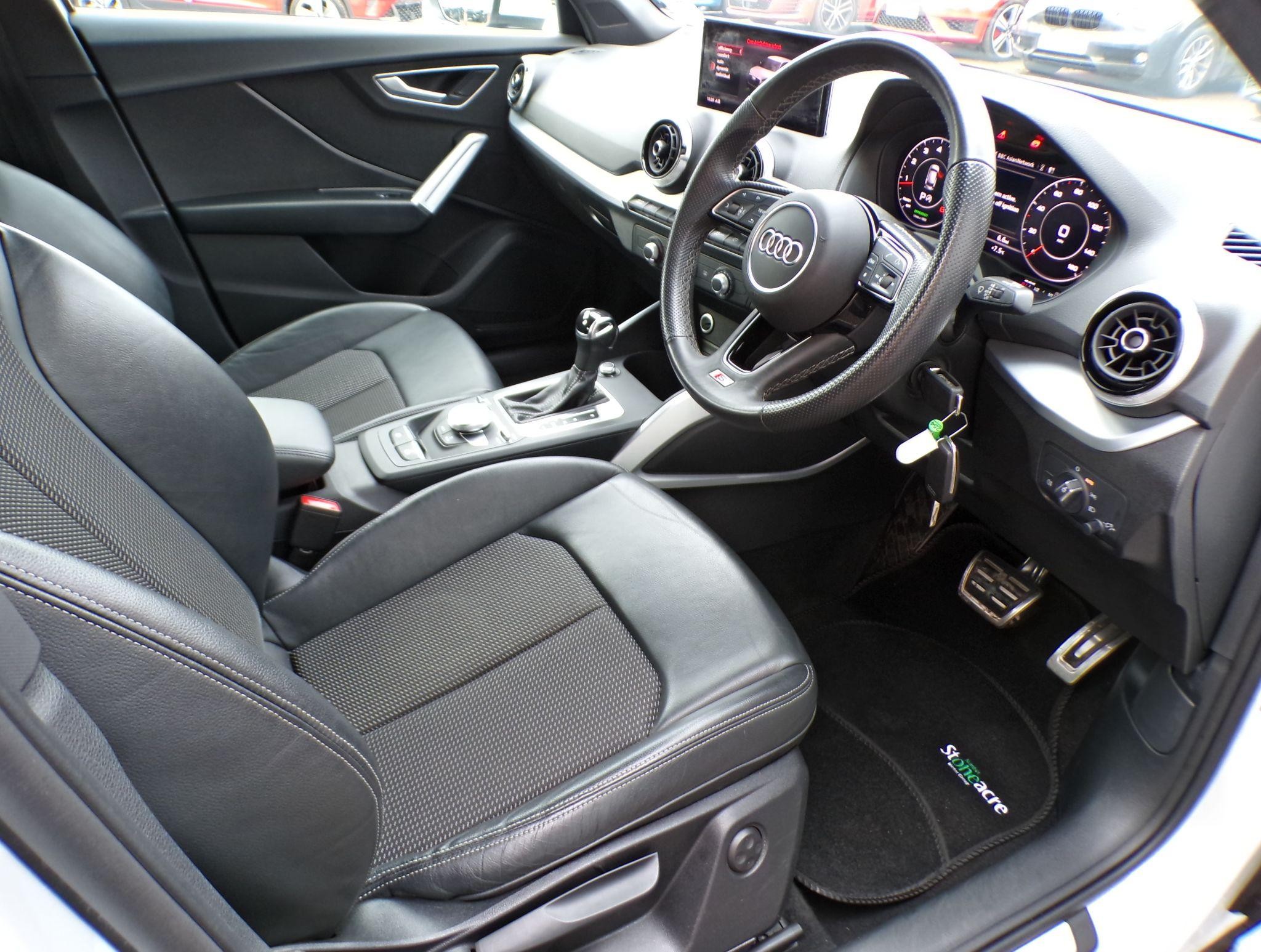 Audi Q2 Image 9