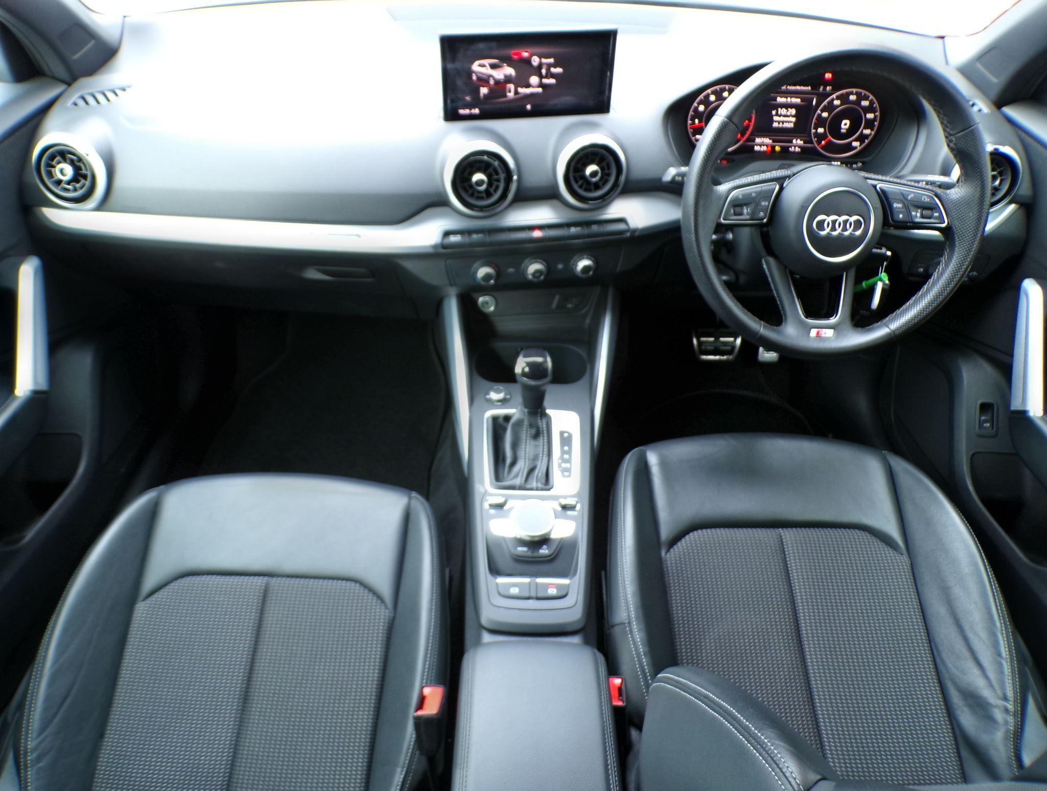 Audi Q2 Image 10