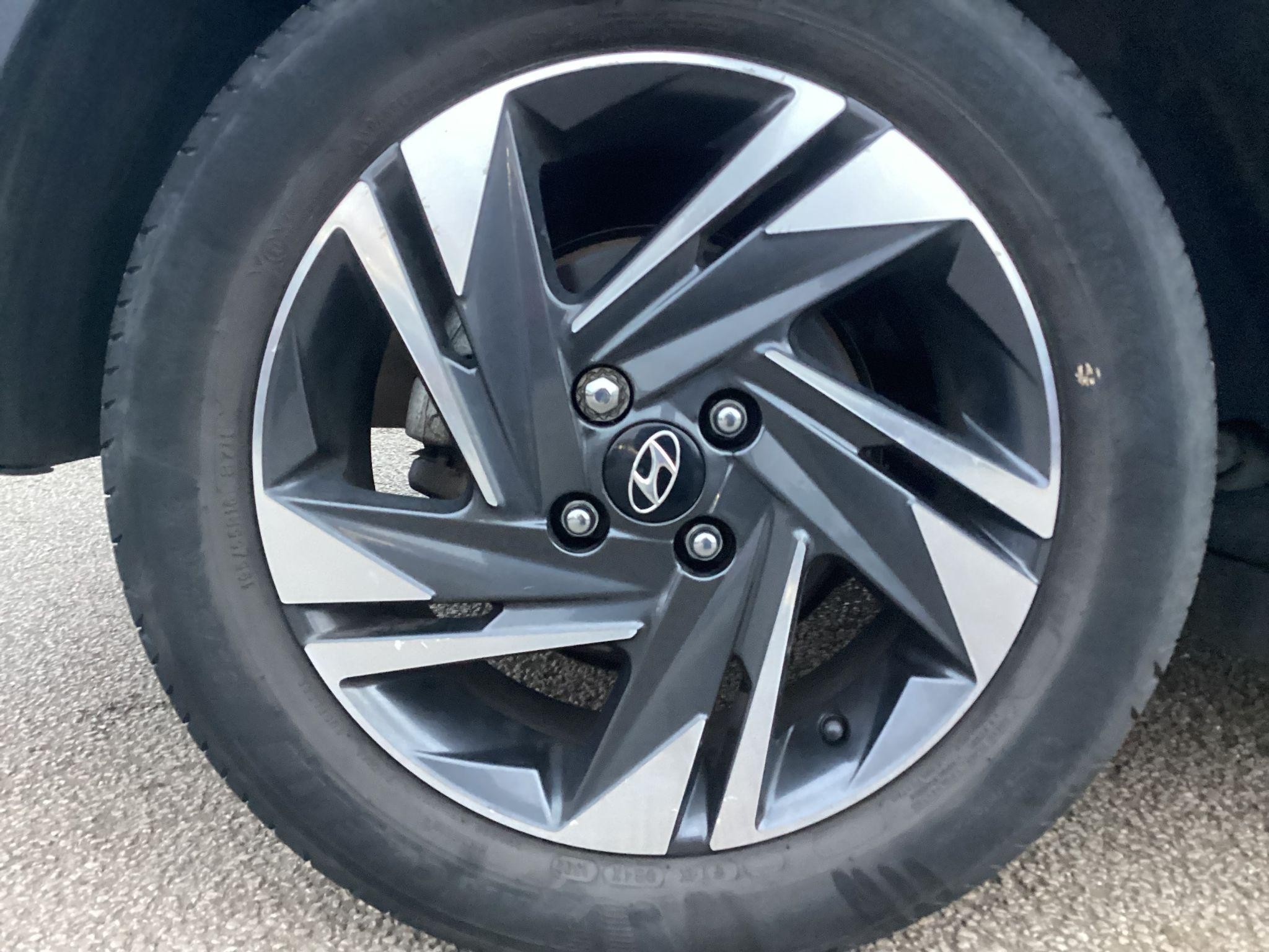 Hyundai BAYON Image 9