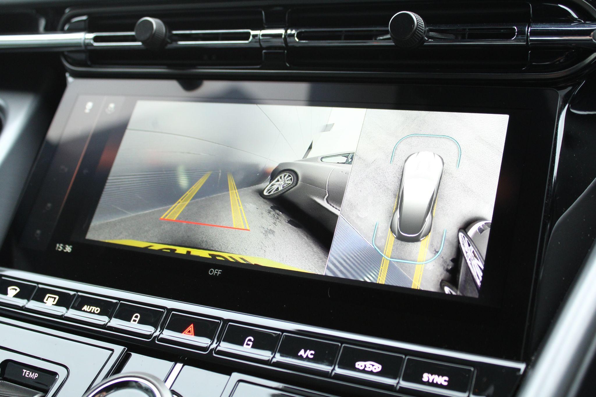 Aston Martin DB12 Image 26