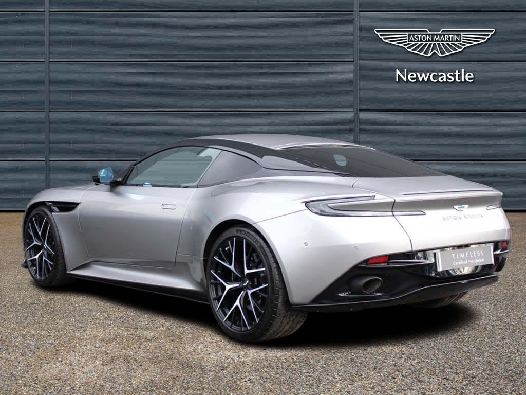 Aston Martin DB12 Image 4
