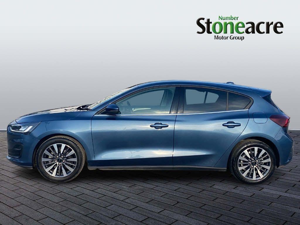 Ford Focus Image 8