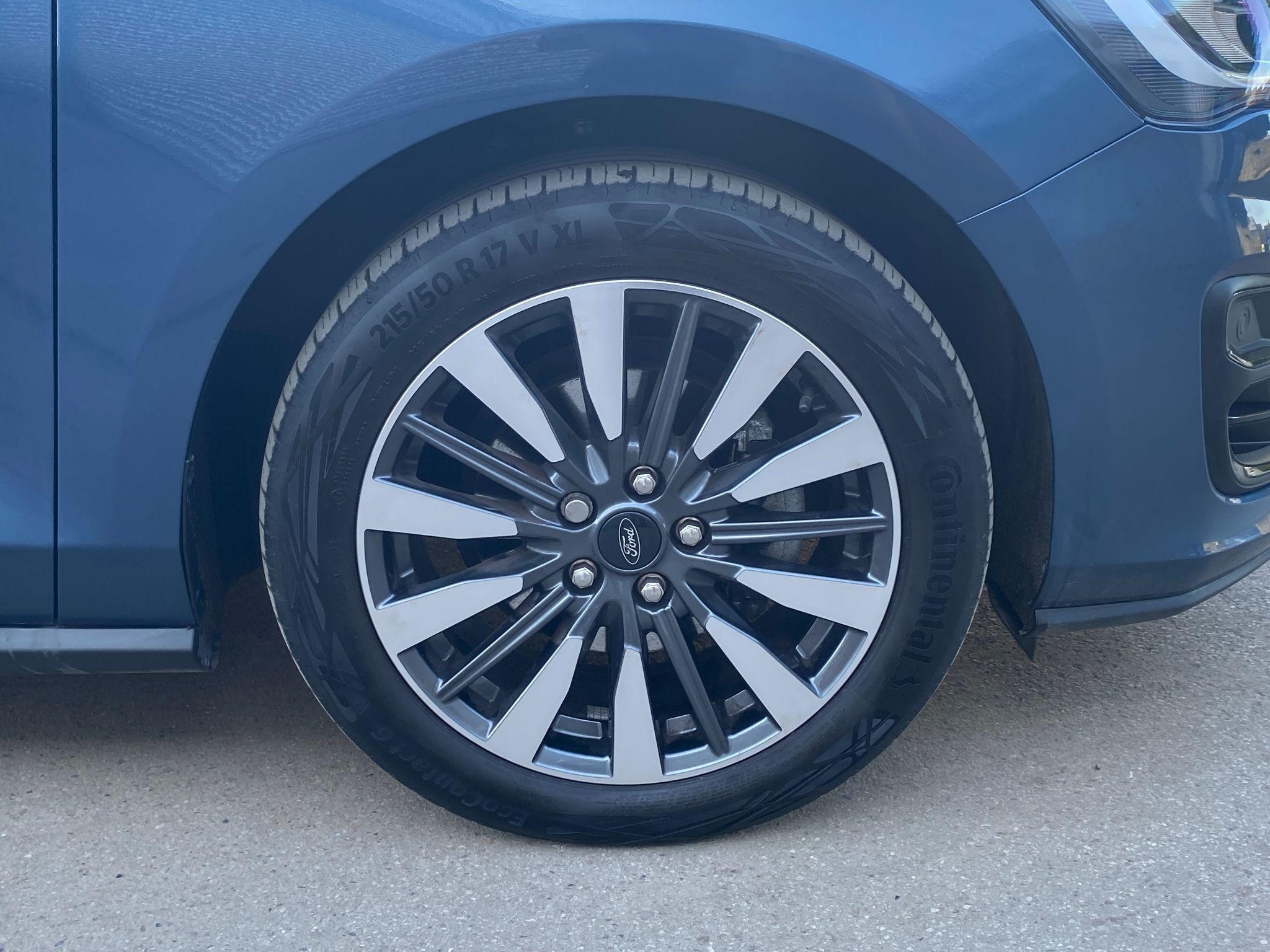 Ford Focus Image 12
