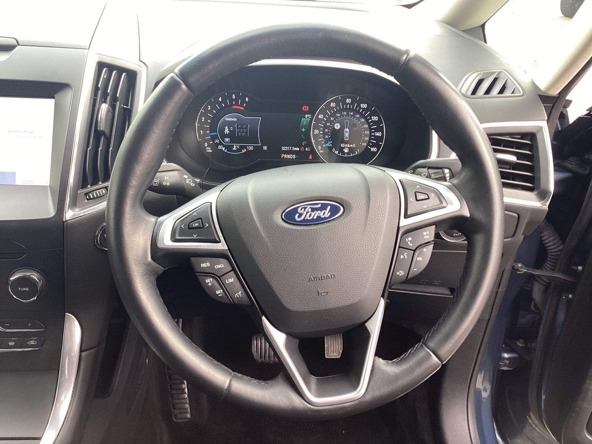 Ford Galaxy Image 20