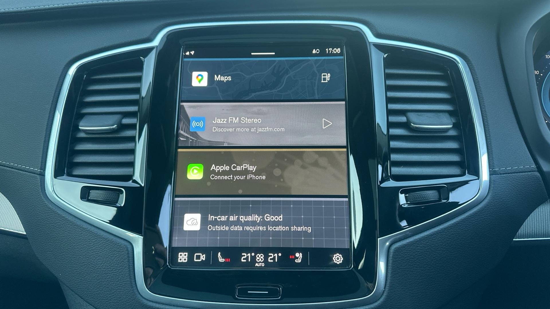 Volvo XC90 Image 21