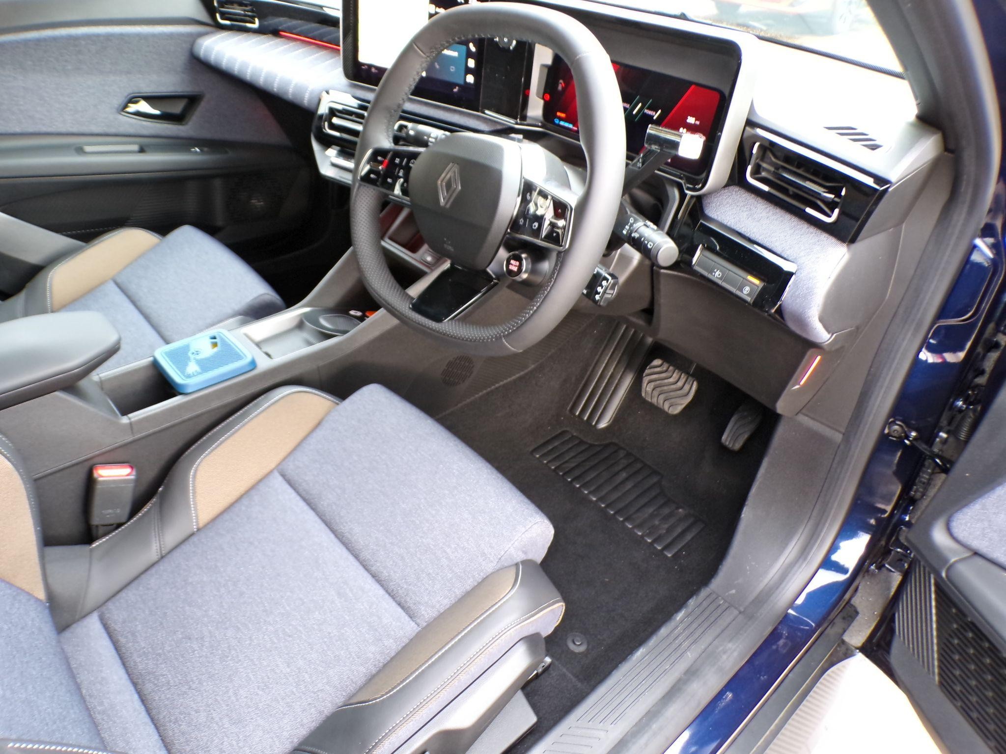 Renault 5 E-Tech electric Image 11