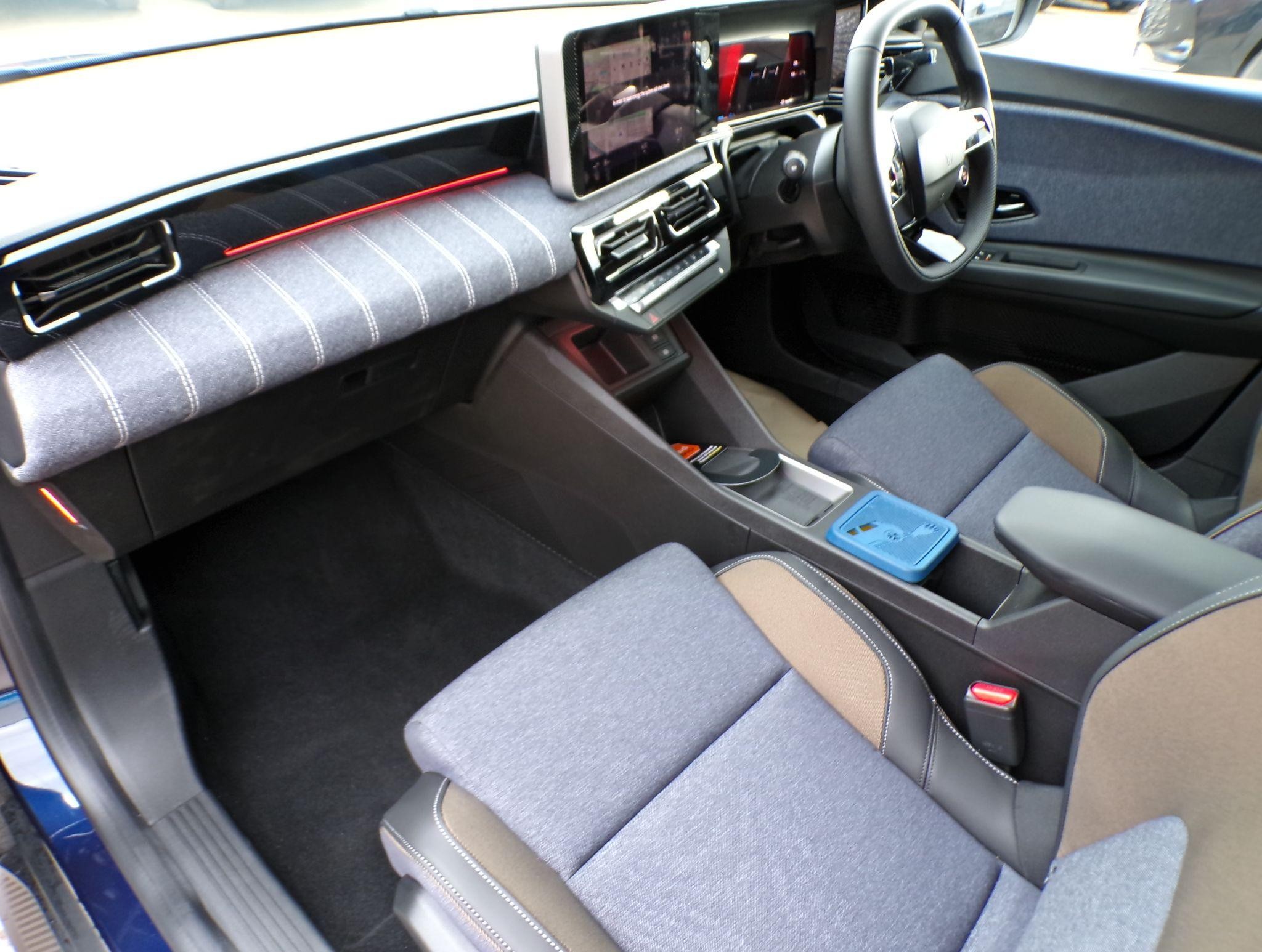 Renault 5 E-Tech electric Image 13