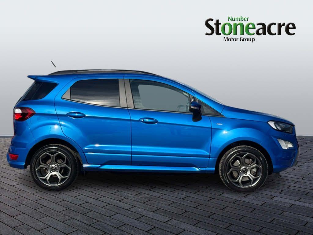 Ford EcoSport Image 2