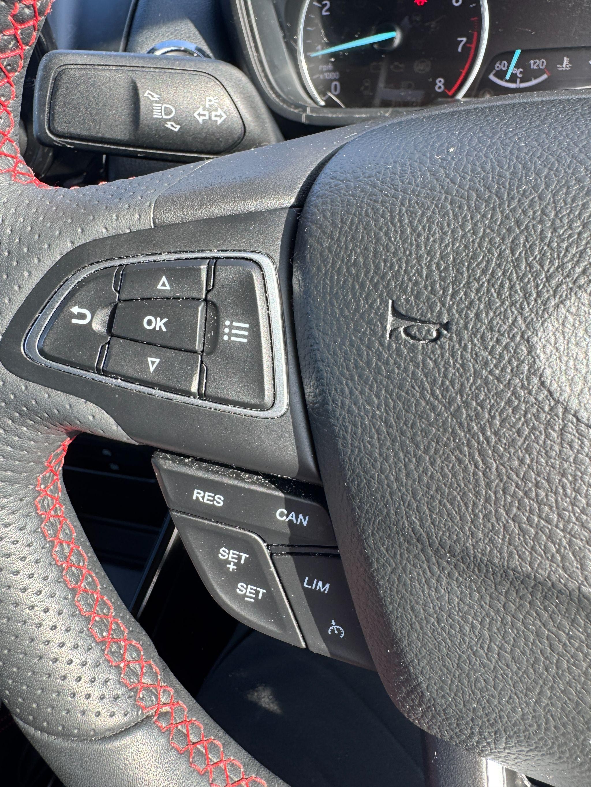 Ford EcoSport Image 14