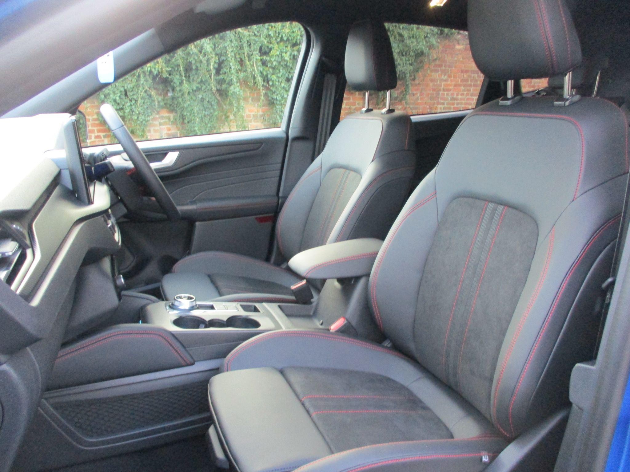 Ford Kuga Image 20