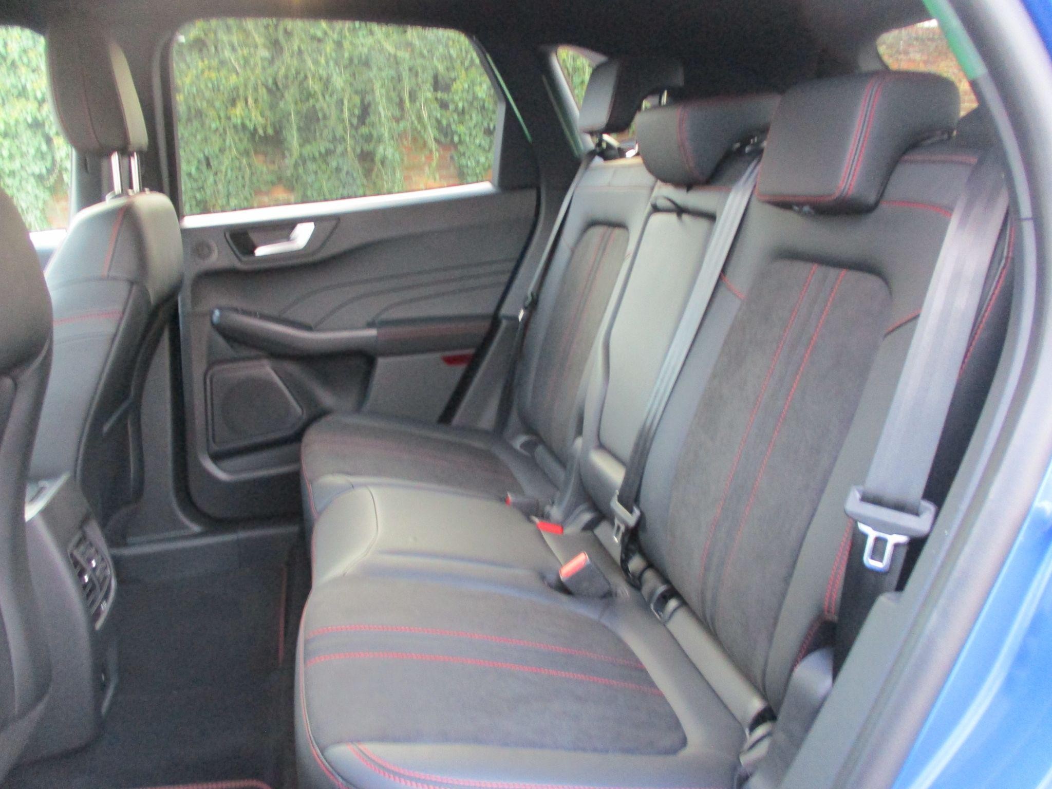 Ford Kuga Image 21