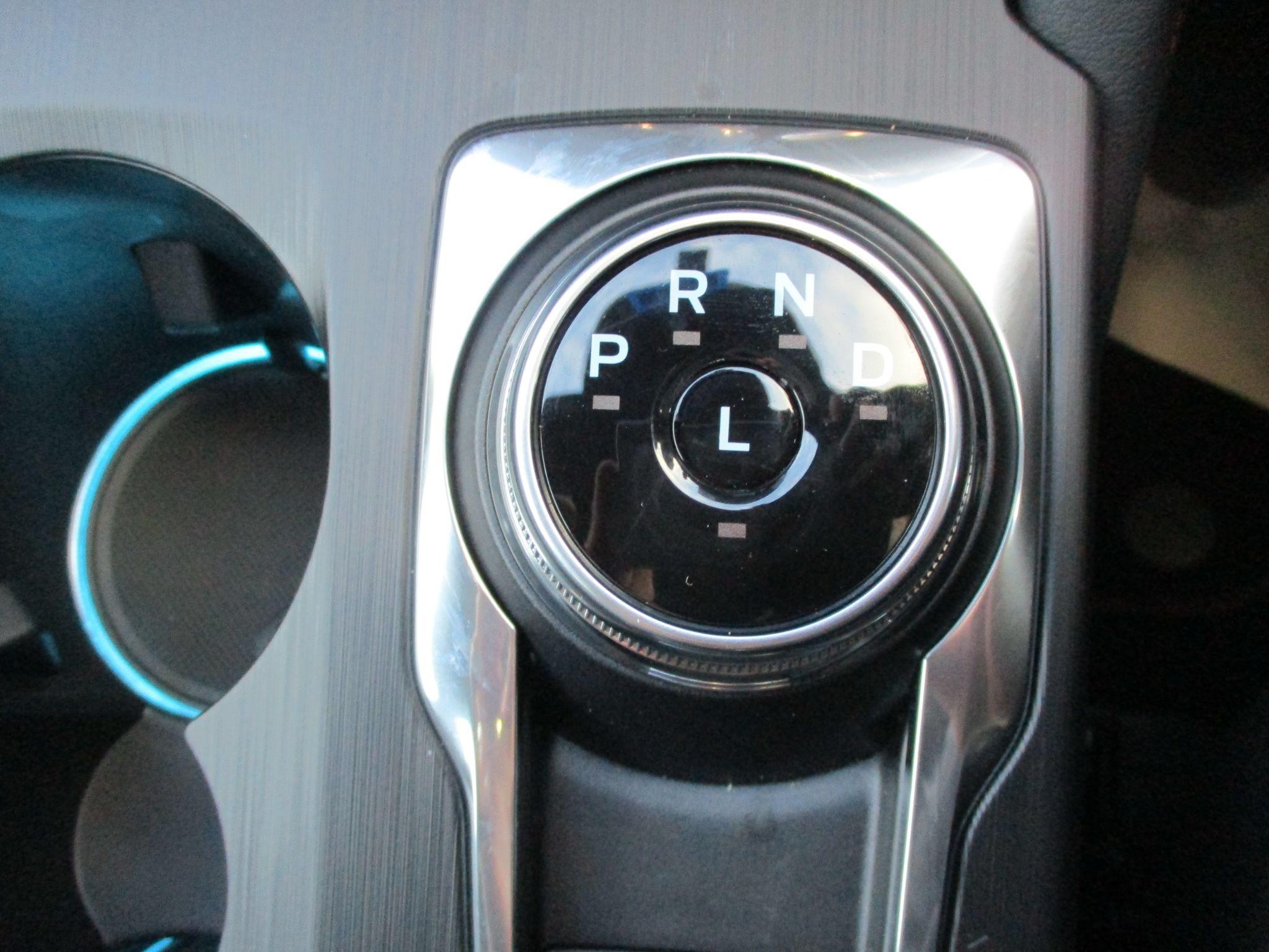 Ford Kuga Image 24