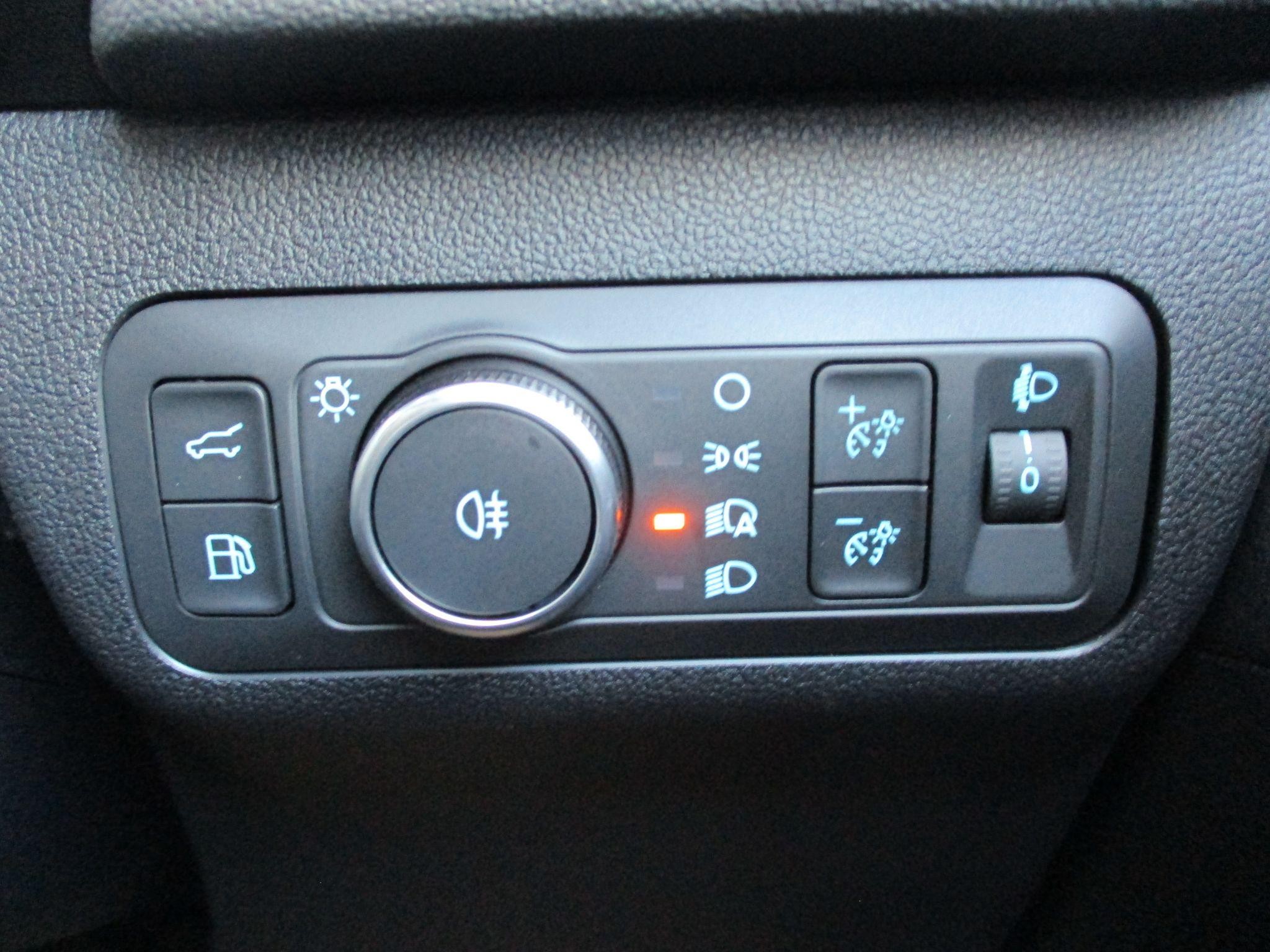 Ford Kuga Image 30