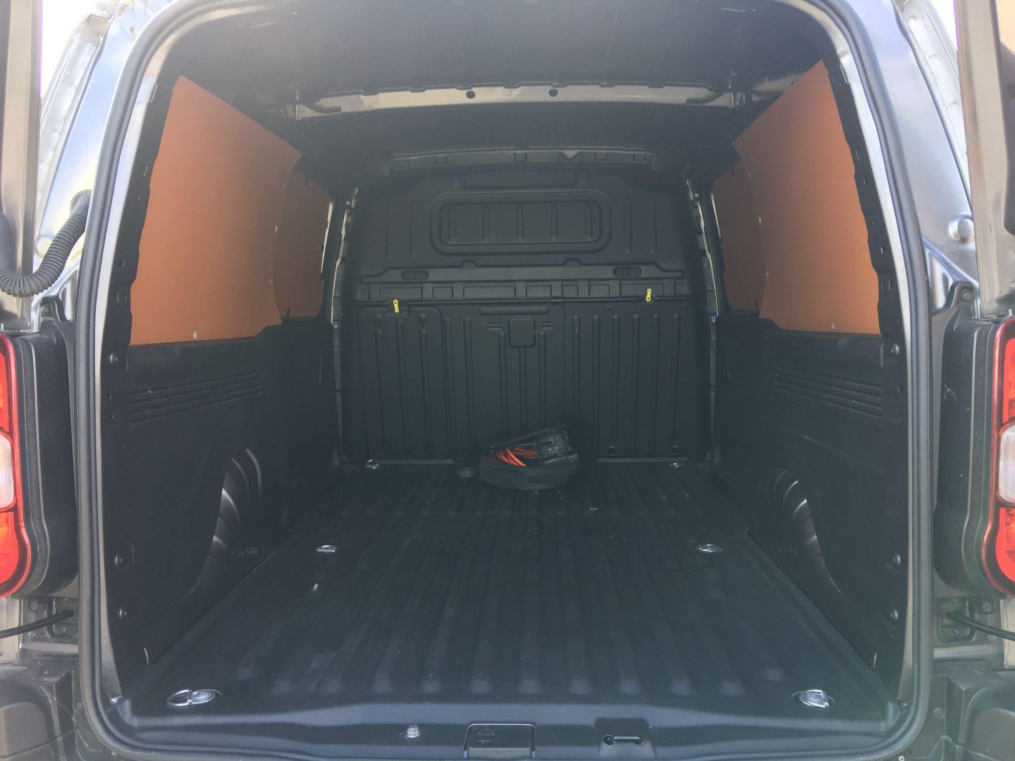 Toyota Proace City Image 12