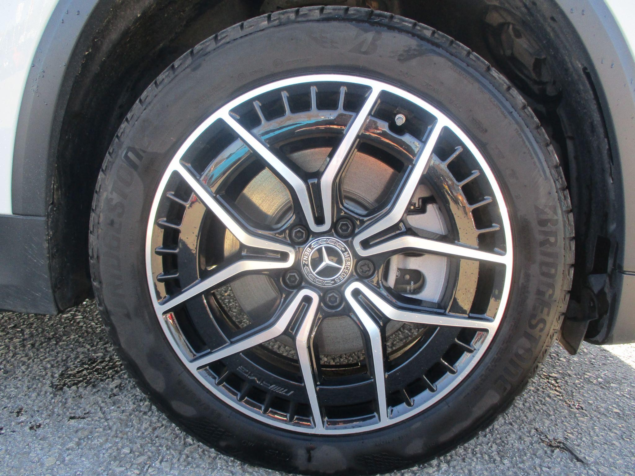 Mercedes-Benz EQA Image 8