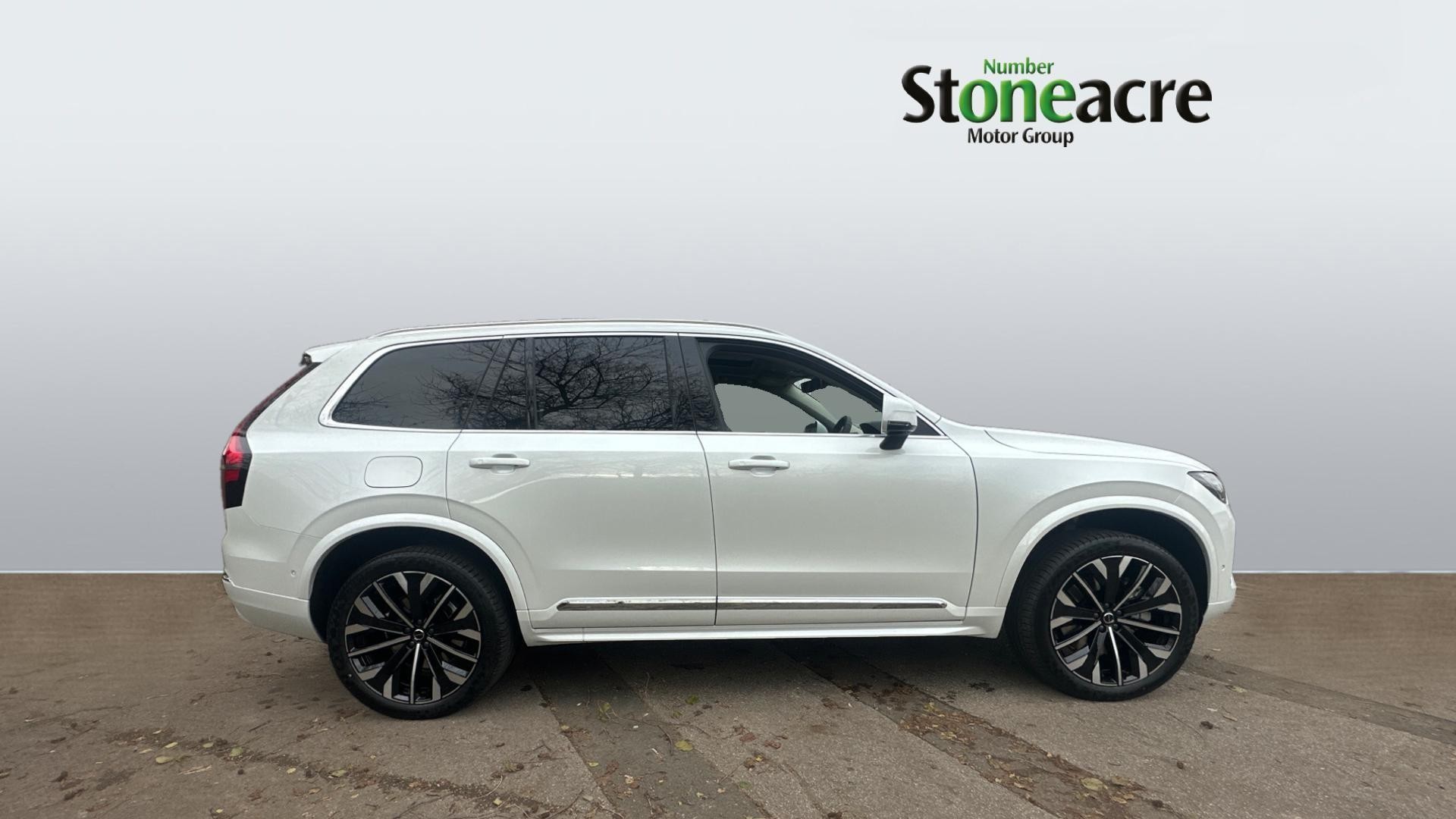 Volvo XC90 Image 3
