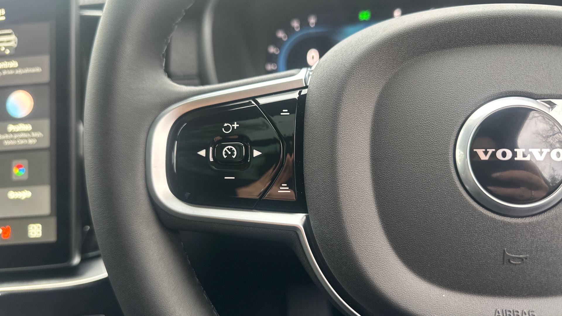 Volvo XC90 Image 18