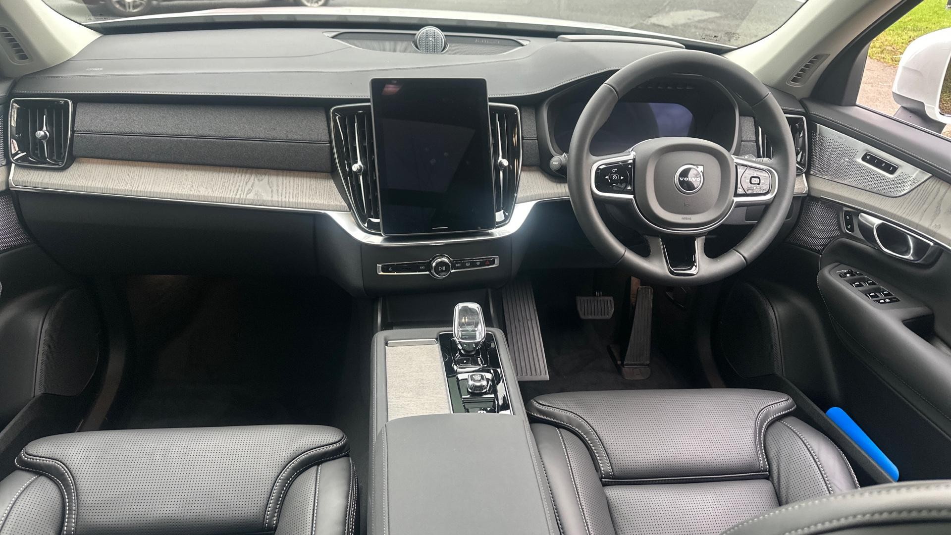 Volvo XC90 Image 20