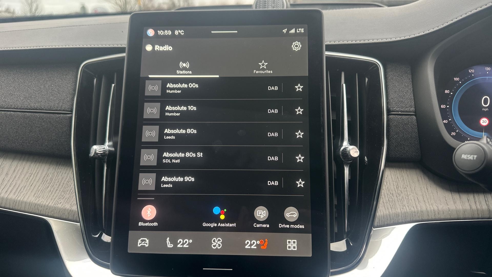 Volvo XC90 Image 21