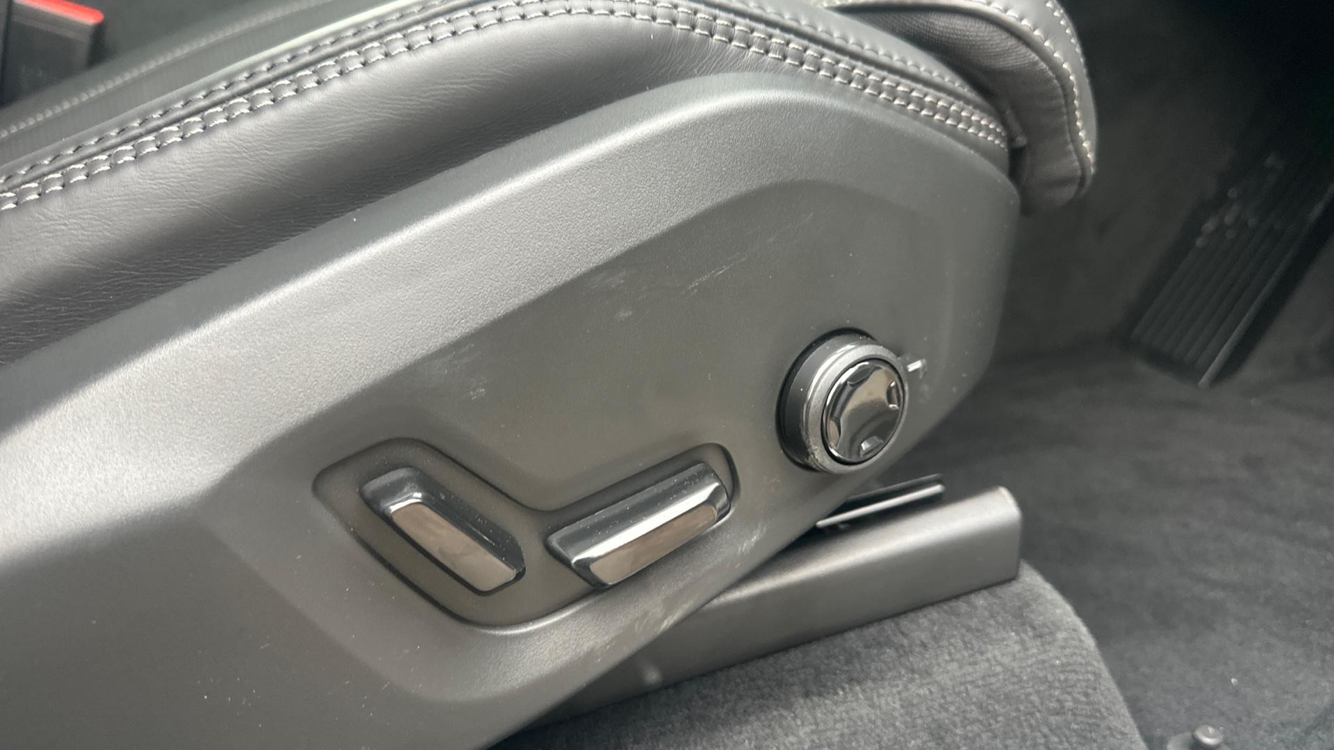 Volvo XC90 Image 31